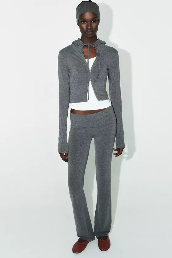 SEAMLESS FLARE PANTS | Zara US