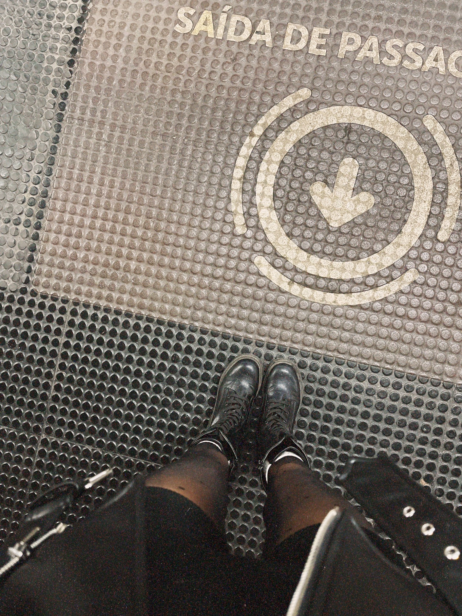 bota e looks roubáveis

#LTKautumn #LTKbrasil #LTKdicadeestilo