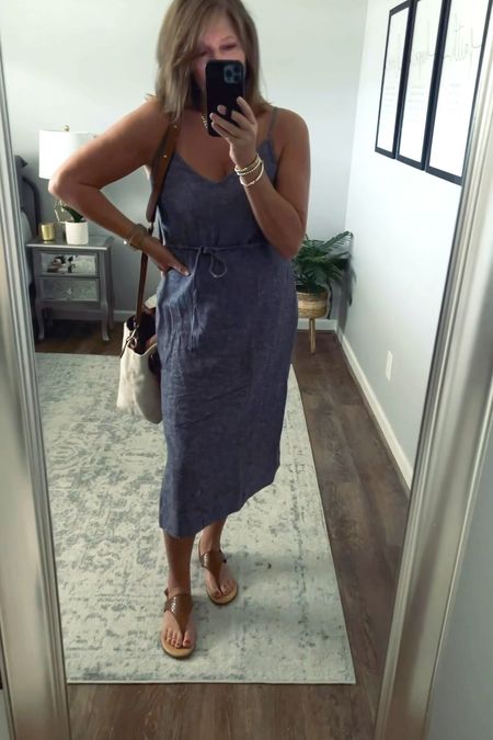 Here is another fabulous dress for the summer from @walmartfashion. This dress is so comfortable, it’s age appropriate, it’s very flattering and it’s under $20. I loved it so much I bought the other color in it. (I had this dress on in my local Walmart this weekend and a lady stopped me to compliment my dress🥰🫣) it also has pockets…ok, it’s perfect!! 

#walmartpartner #walmartfashion @walmartfashion #walmart @walmart dresses, summer dresses, over 40 fashionn

#LTKxWalmart #LTKStyleTip #LTKFindsUnder50