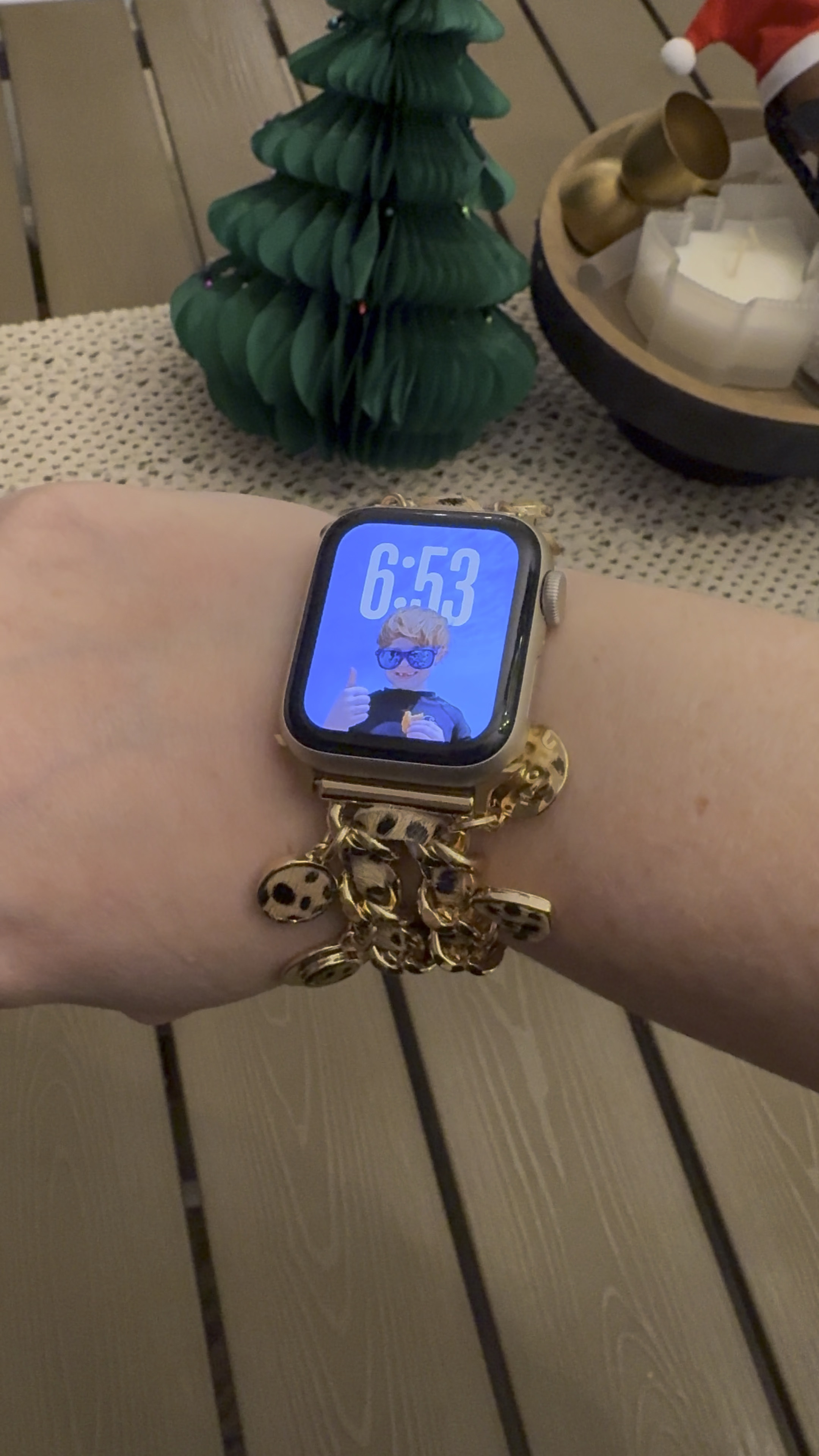 Obsessed with this sole watch band, the cutest charms and such great quality 💕linking it below 👇🏼 



#LTKStyleTip #LTKGiftGuide #LTKMidsize