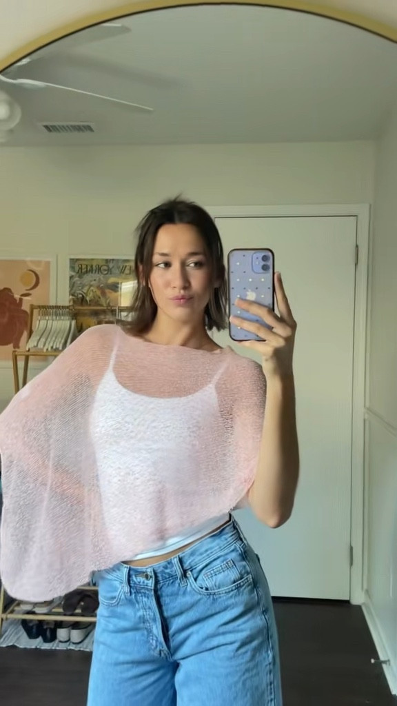 Poncho szn 🩰

#LTKSeasonal #LTKFindsUnder50 #LTKStyleTip