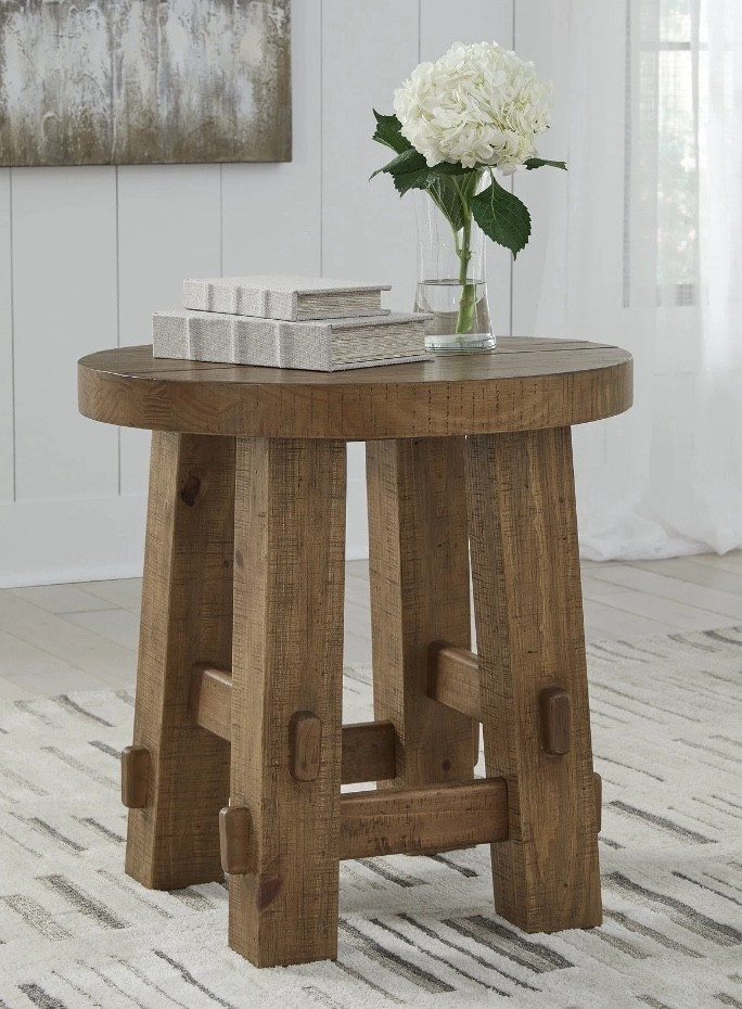 Obsessed with this side table 