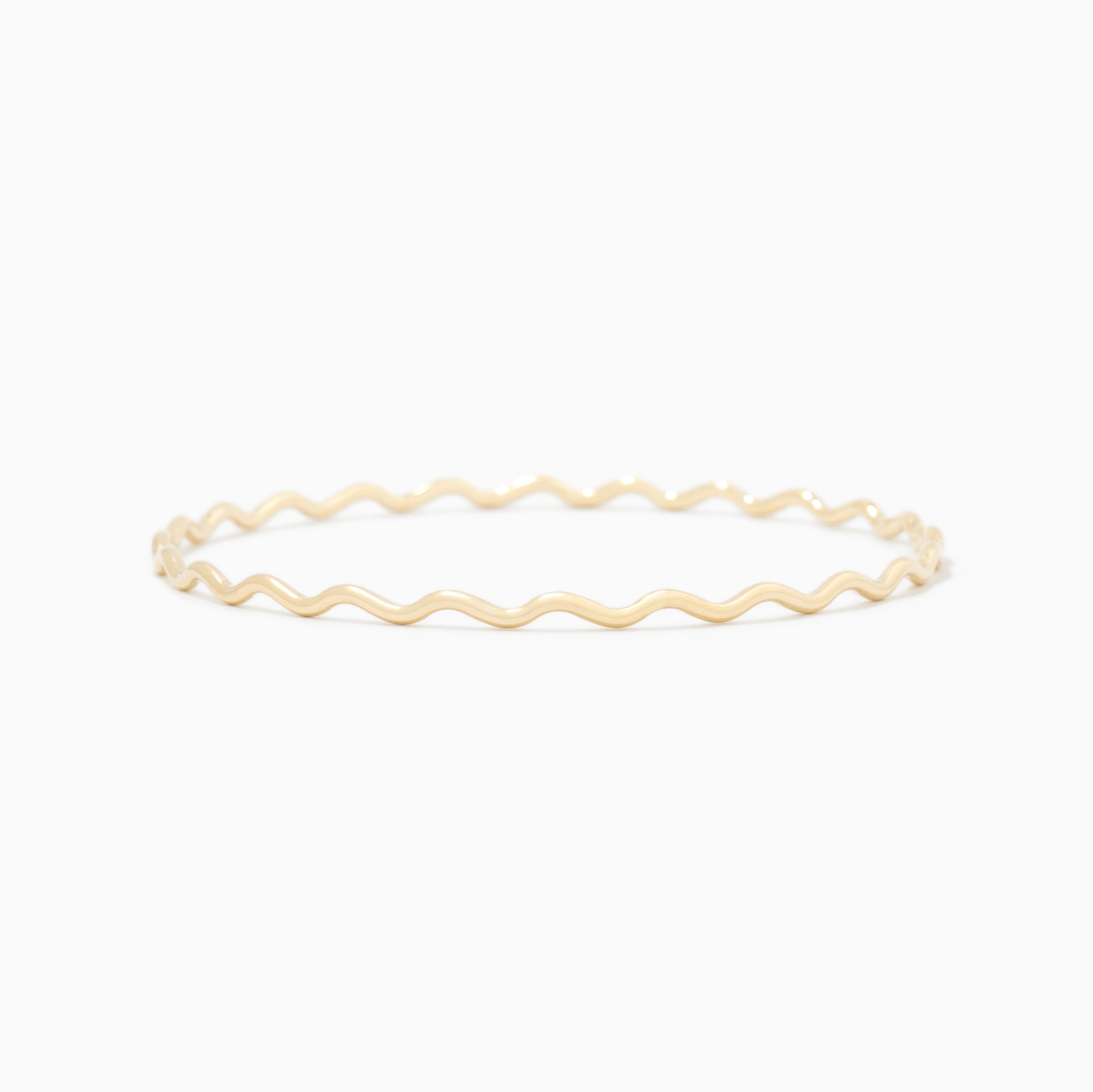 The Wavy Bangle | Yearly Company