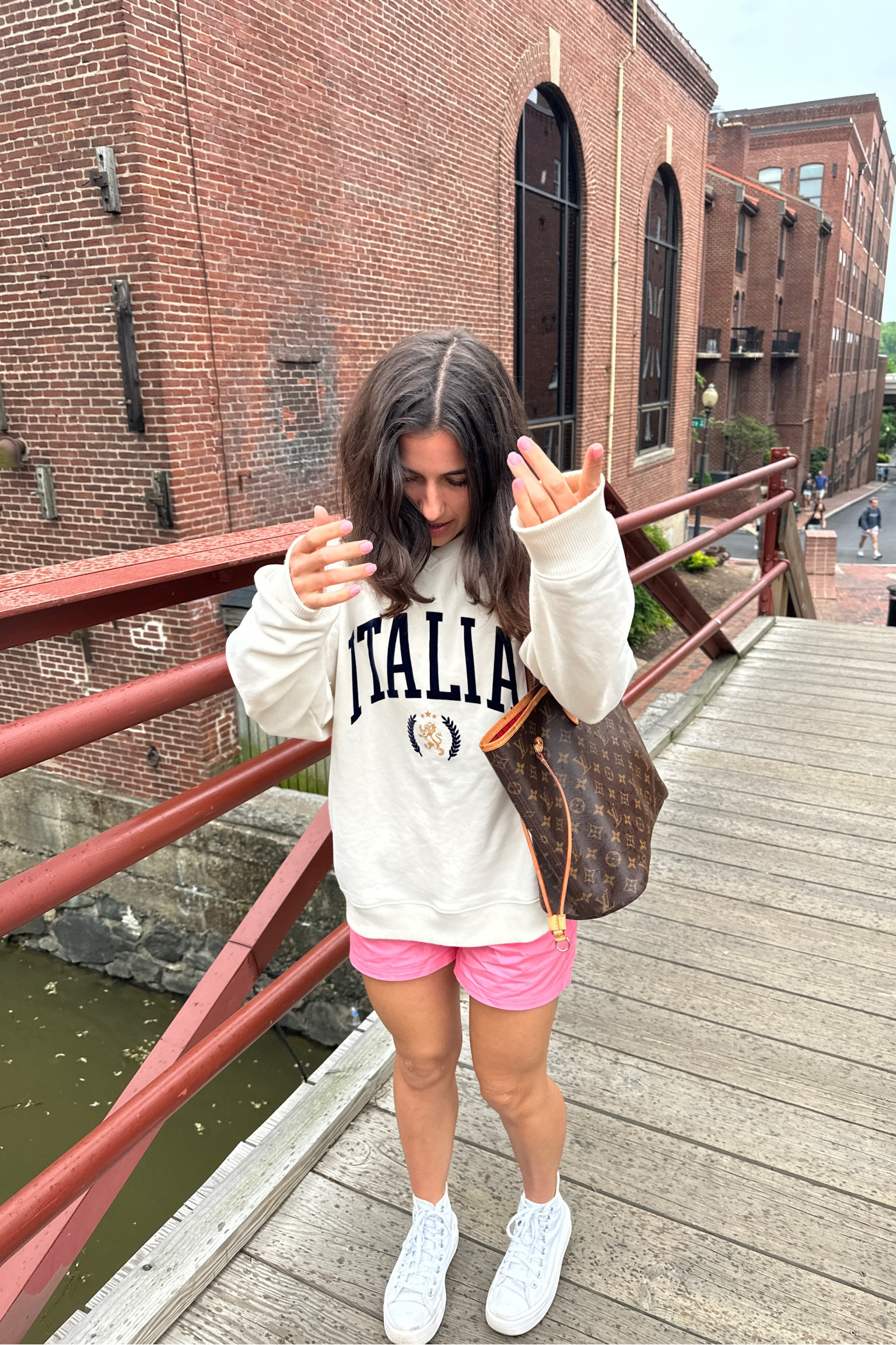 Rainy day shopping

#casual
#luxury
#cozy 

#LTKtravel #LTKSeasonal #LTKunder100