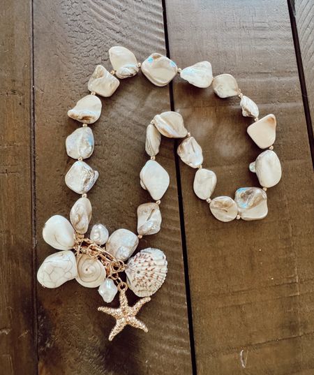 Shell necklace under $15🐚🐚

#LTKStyleTip #LTKTravel #LTKFindsUnder50