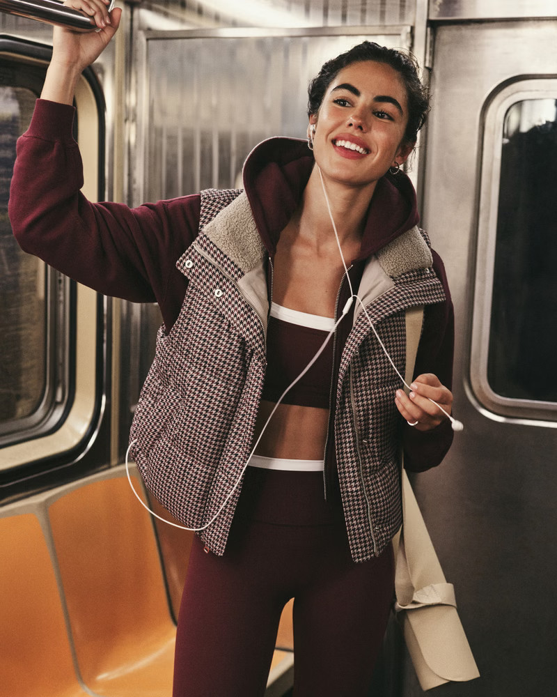 Women's YPB On The Go Full-Zip | Women's Active | Abercrombie.com | Abercrombie & Fitch (US)