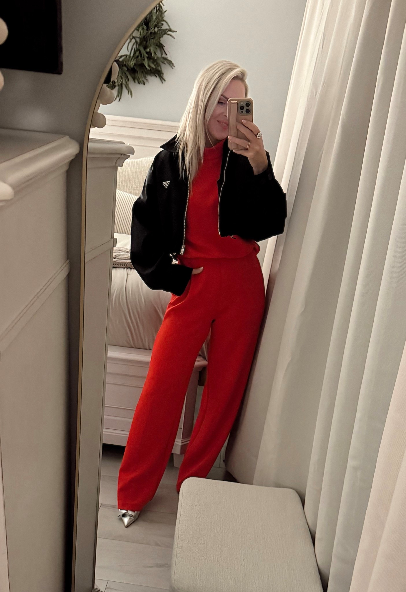 Wearing smalls.
Use: LILLIEXSPANX 
AND it’s bathroom friendly! 🔥 more colors too! 



#LTKSeasonal #LTKWorkwear #LTKootd