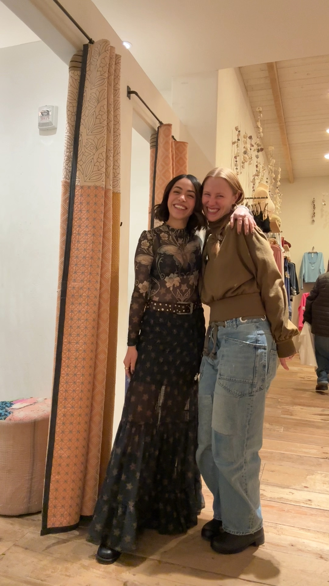 Wearing XS in the dress and belt!

#LTKHoliday #LTKootd #LTKSeasonal