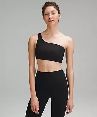 Has anyone tried this Ribbed nulu yoga bra with a larger chest
