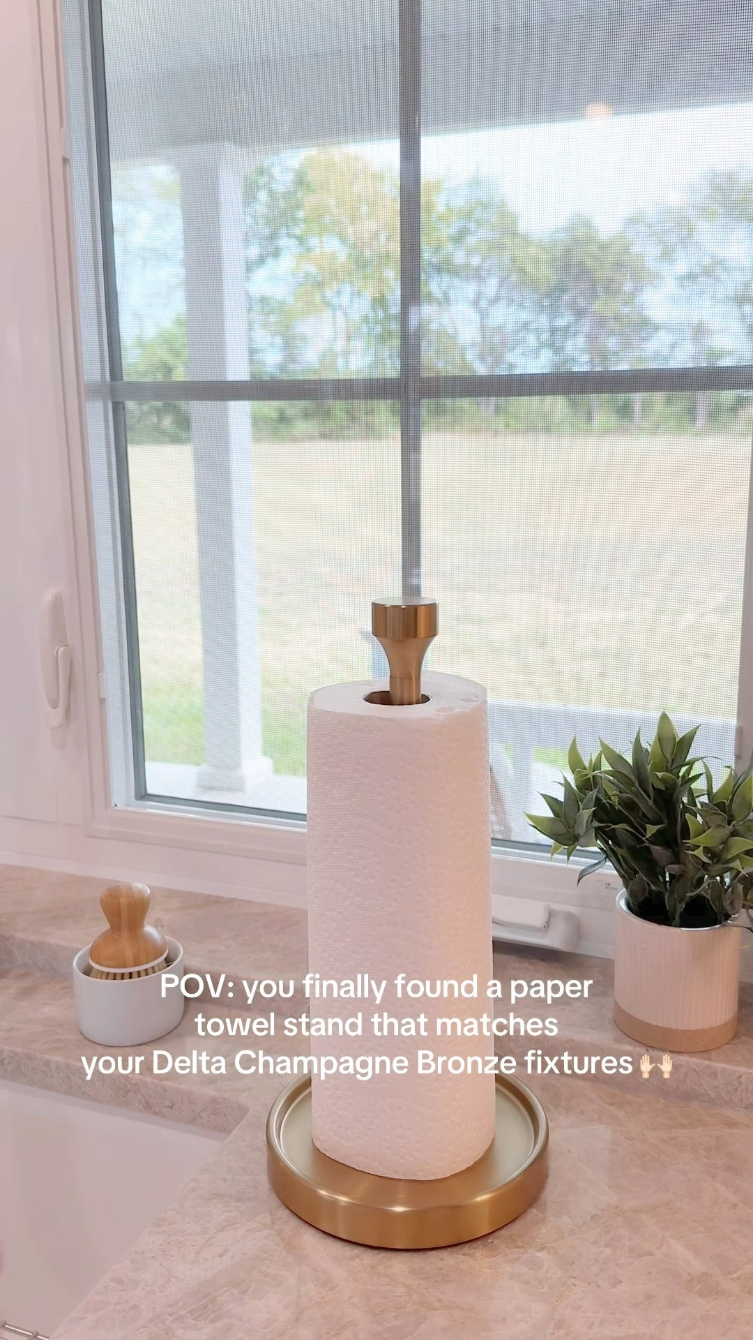 It may have taken some time, but I finally found a paper towel stand that matches our Delta Faucet #champagnebronze fixtures!
Of course, I found it on Amazon
This thing is pretty and sturdy!
#amazonkitchenfinds #kitchenfinds #amazonhomefinds #kitchenaccessories

#LTKFindsUnder50 #LTKHome
