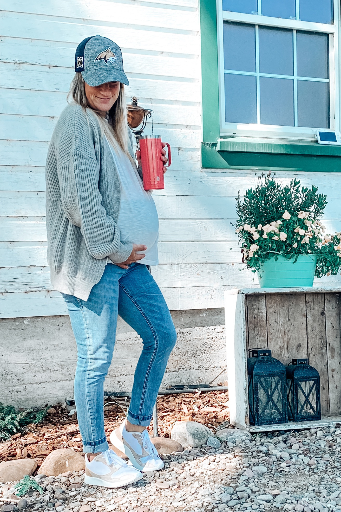 Maternity 
Maternity outfit 
Fall maternity outfit 
Maternity fall outfit 
Fall outfit 
Football outfit 
Game day outfit 

#LTKstyletip #LTKSeasonal #LTKbump