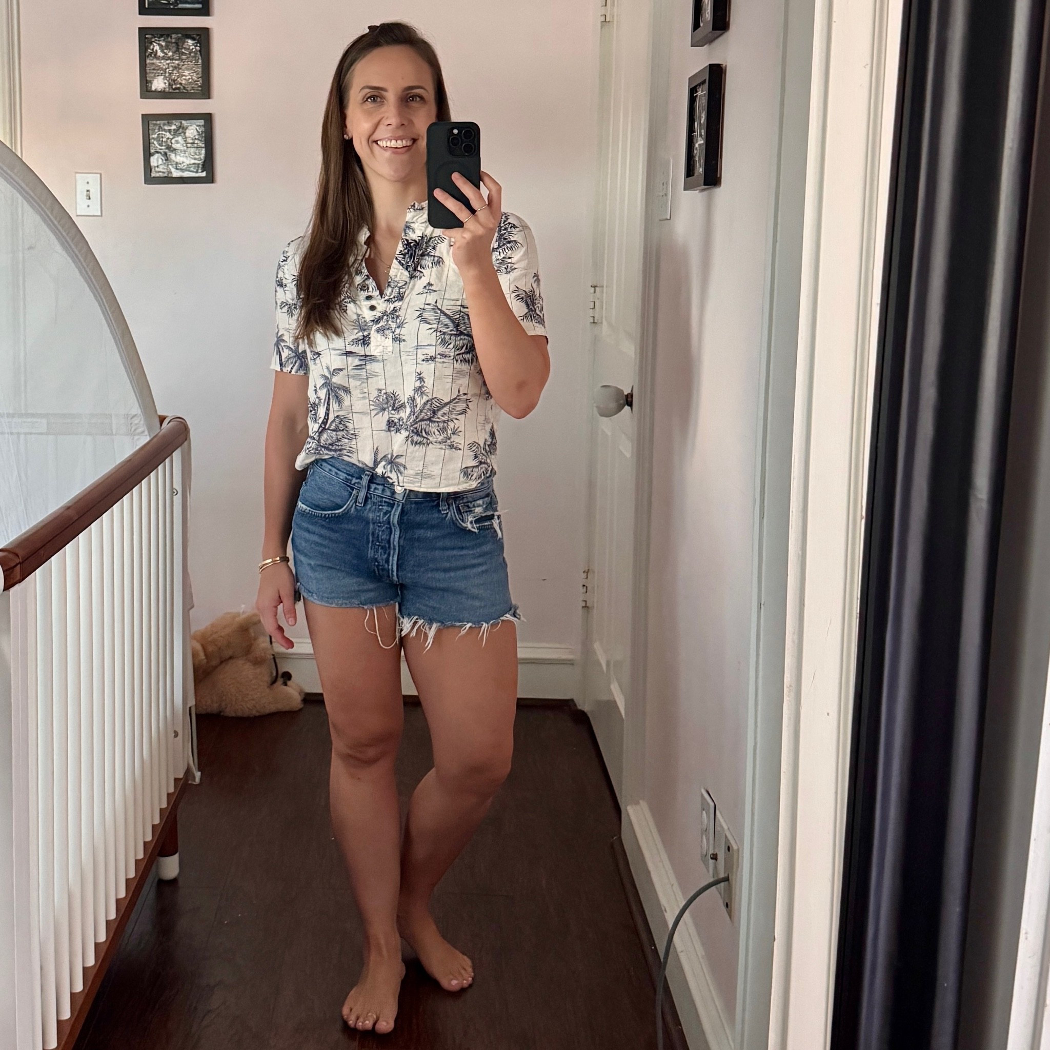 On theme, travel ready with this top. Wearing a size small in top and 25 in shorts.

#LTKootd #LTKTravel #LTKPetite