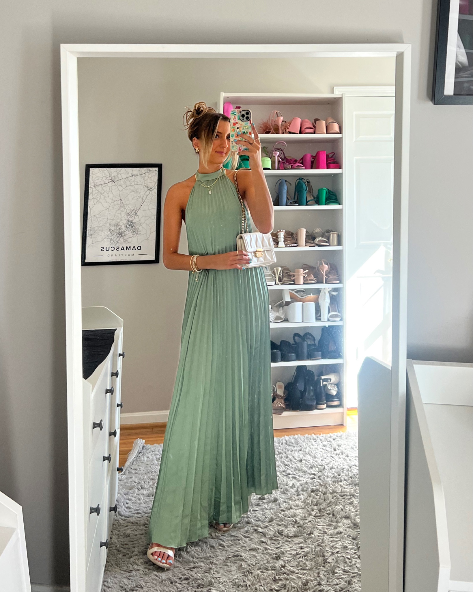 Spring wedding guest looks from Abercrombie! Shop during the 15% off sale. Wearing a size XS 💛 