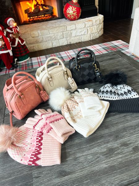 

Comfy, Cozy, & Giftable!🎁 Found the cutest pieces at @walmart! #walmartpartner These winter beanies come in lots of colors, and have gloves to match! Also loving these gorgeous crossbody handbags! Time is running out for those last minute gifts! Everything is linked in my LTK! 

@shop.LTK
#liketkit
#WalmartFashion 

#LTKGiftGuide #LTKitbag #LTKHoliday