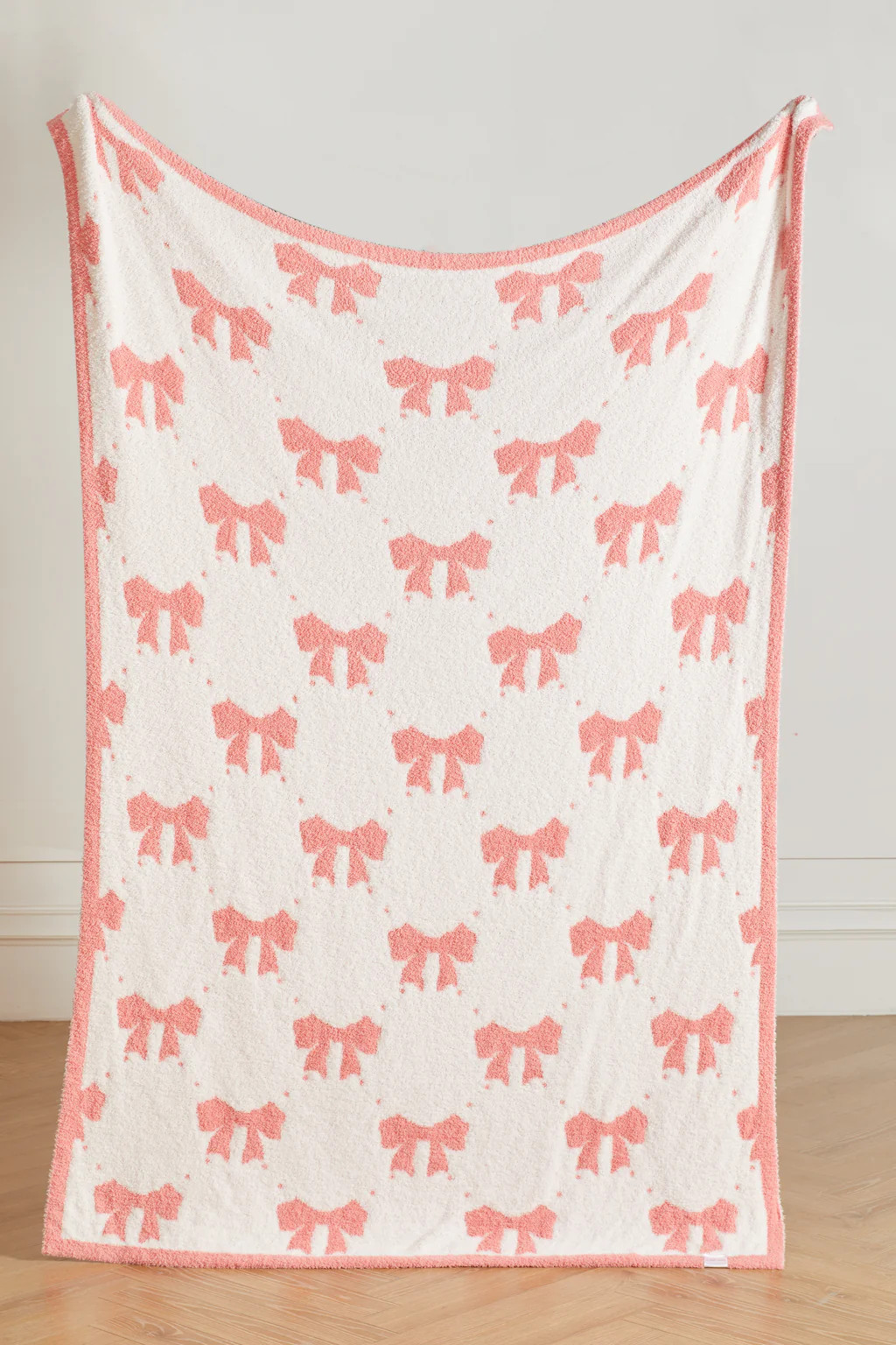 "Pretty as a Bow" Buttery Blanket | The Styled Collection