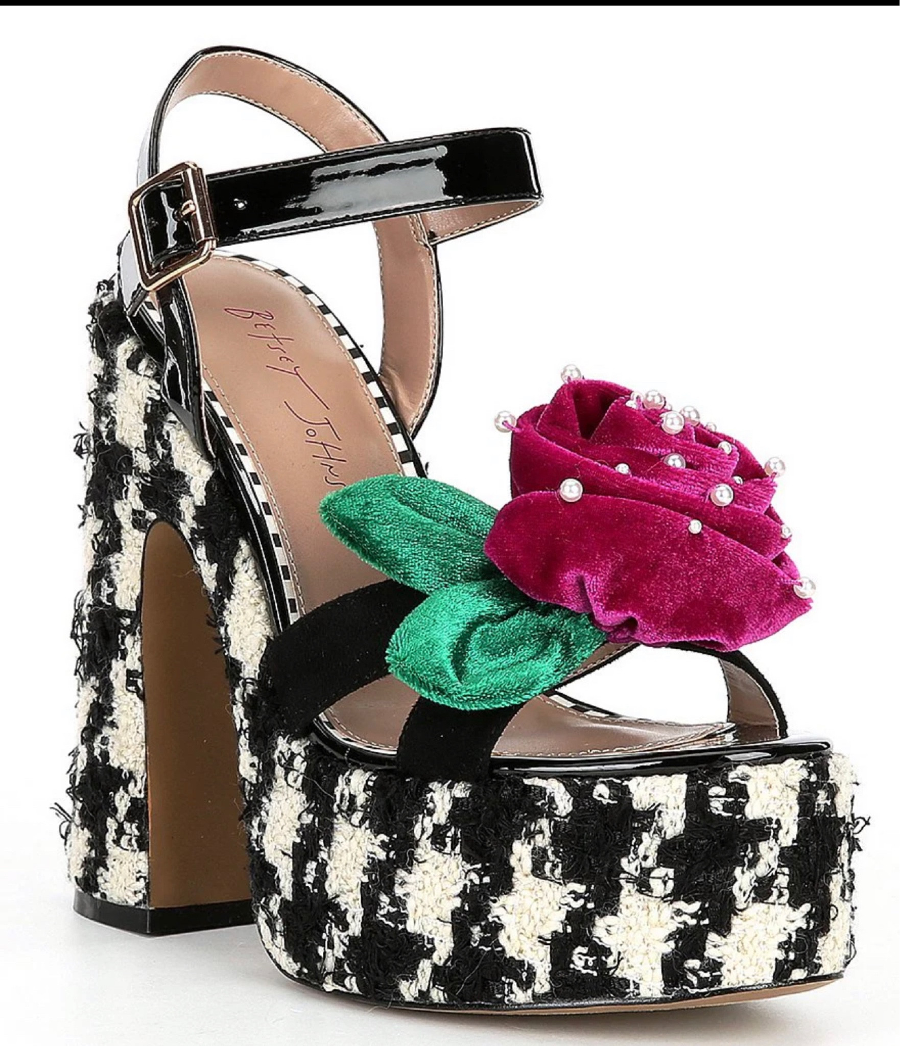 My favorite holiday shoes are by far Betsy Johnson! Every year I grab a few on sale, even if I just wear it to just one event, it is so worth it! Sometimes you just need a really funky, cute shoe to make your holiday outfit! Her houndstooth items are to die for!  

#LTKSeasonal #LTKsalealert #LTKshoecrush