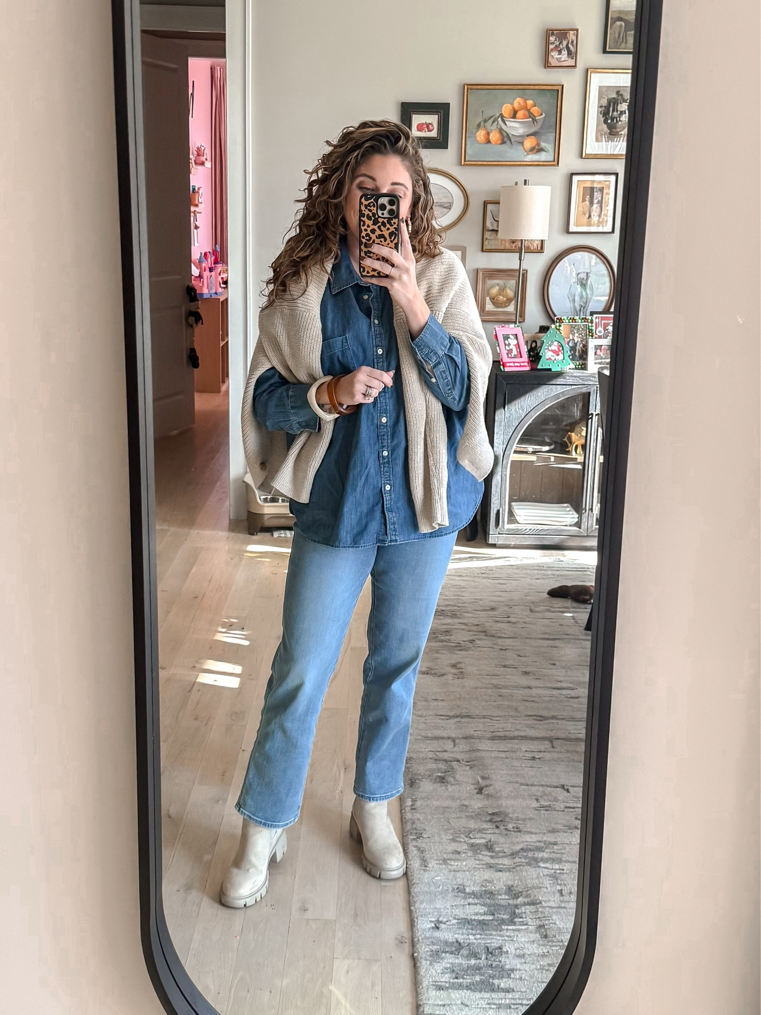 What I wore to an outdoor brunch on a farm with mini highland cows!! (Which I totally want one now!) Opted for a good old Canadian tuxedo look! My chambray top is from Loft and my jeans are Target! Top XL / Jeans 12 / Boots tts / Cardigan L 

#LTKootd #LTKSaleAlert #LTKMidsize