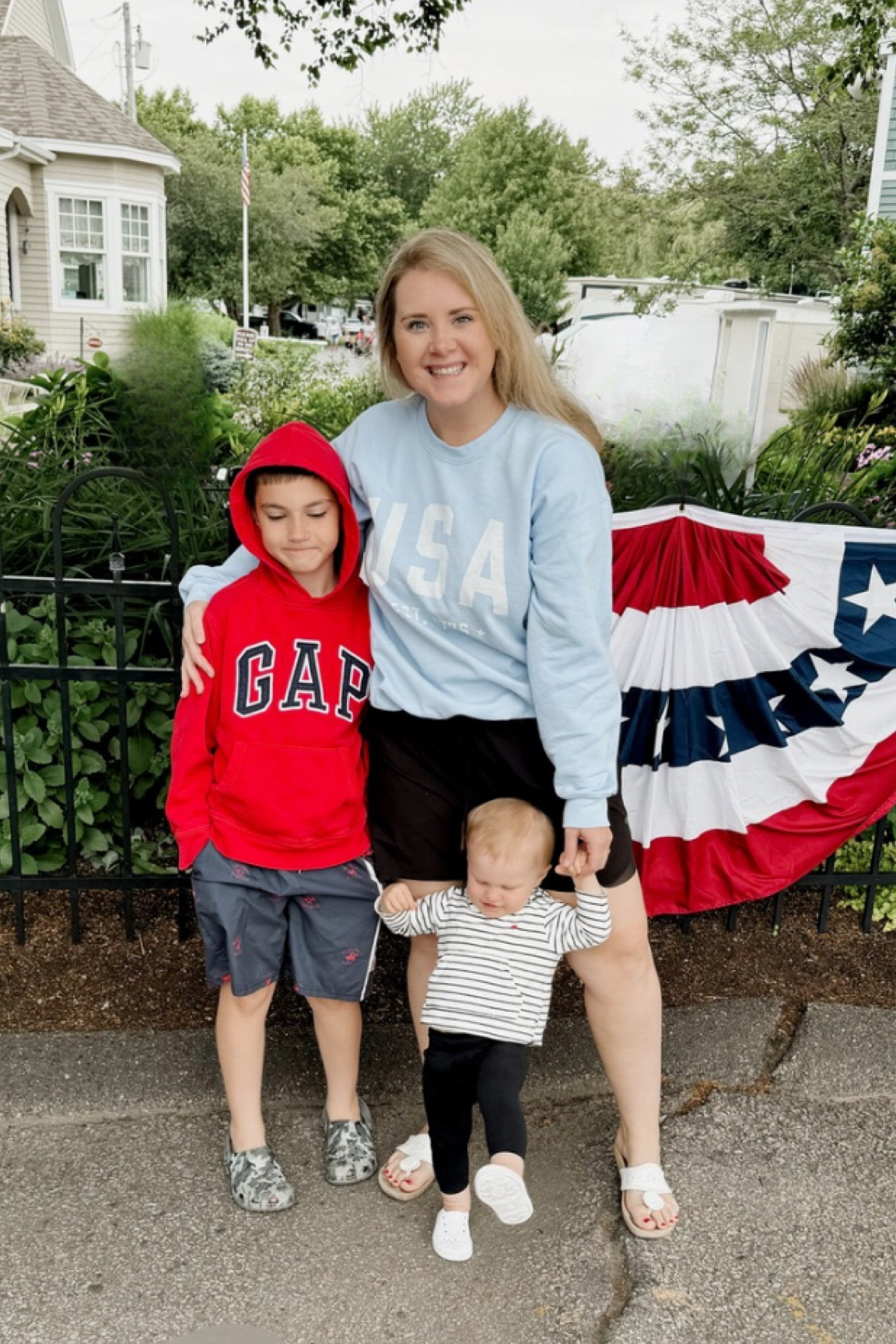 Fourth of July outfit, USA sweatshirt 🇺🇸 

#LTKBaby #LTKTravel #LTKFamily