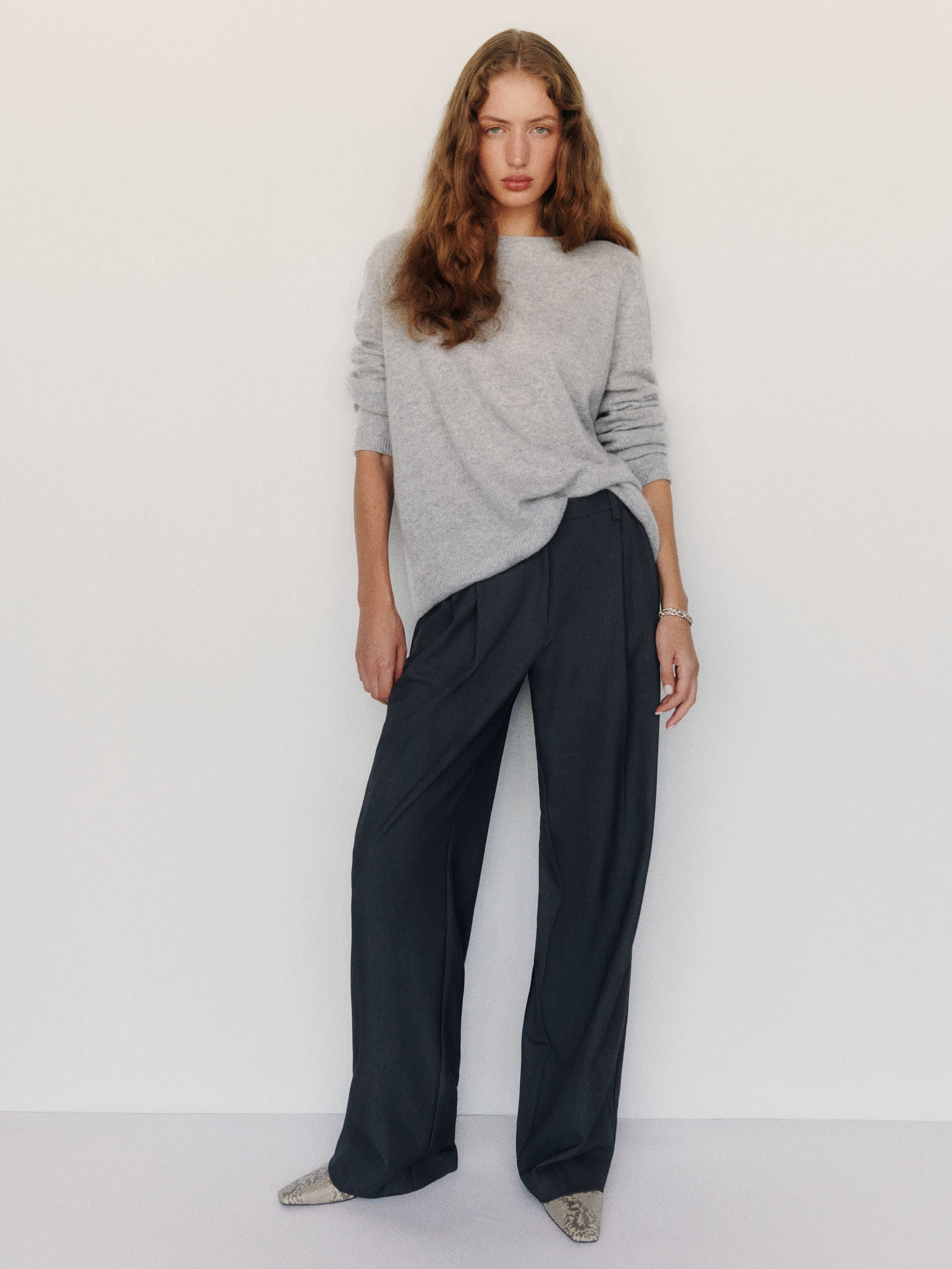 Reformation Cashmere Boyfriend Sweater Grey Medium | Reformation (Global)