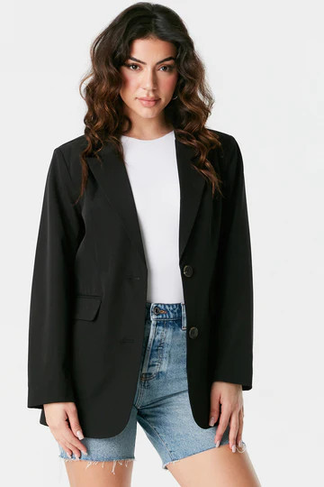 Button-Up Boyfriend Blazer | Urban Planet