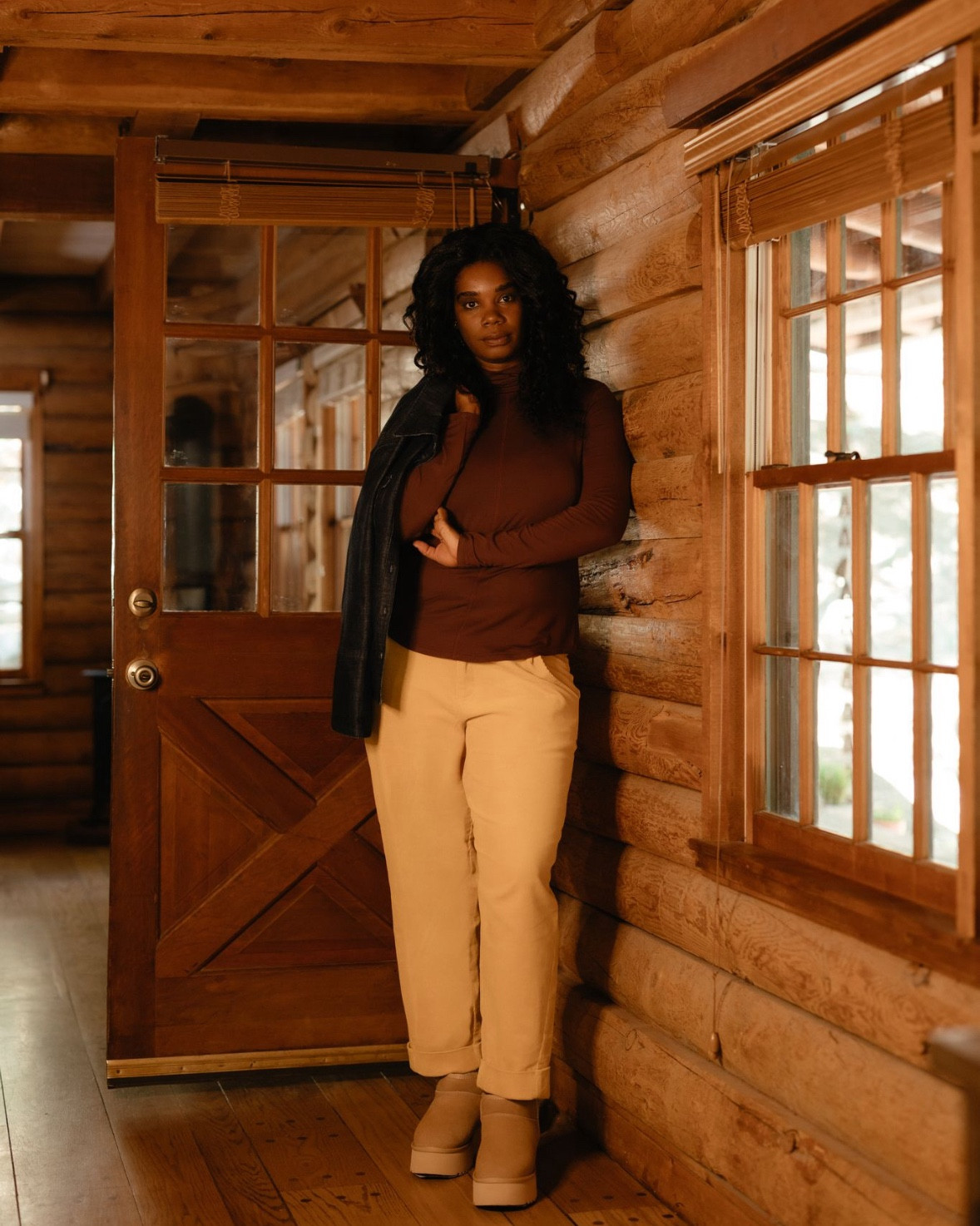 Your favorite corduroy is back — now in our new Rouge Corduroy Pant, designed for fall’s coziest days. 🍂

Available in two rich tones: Navy and Sweet Okra.