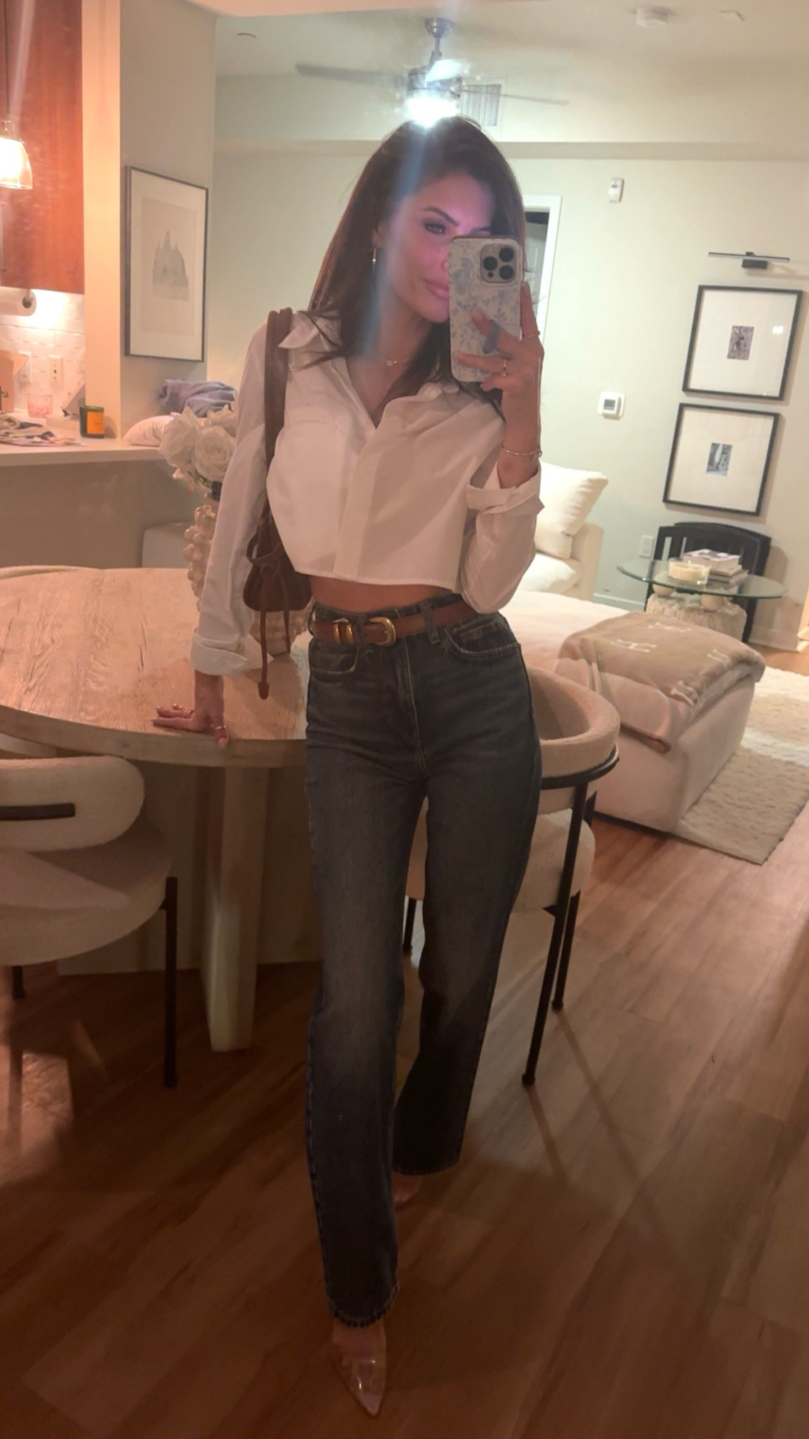 Can never go wrong with jeans a white button up 
#simpleoutfit #casualoutfit #whitebuttondown #aritzia

#LTKMostLoved #LTKPetite #LTKxVICI
