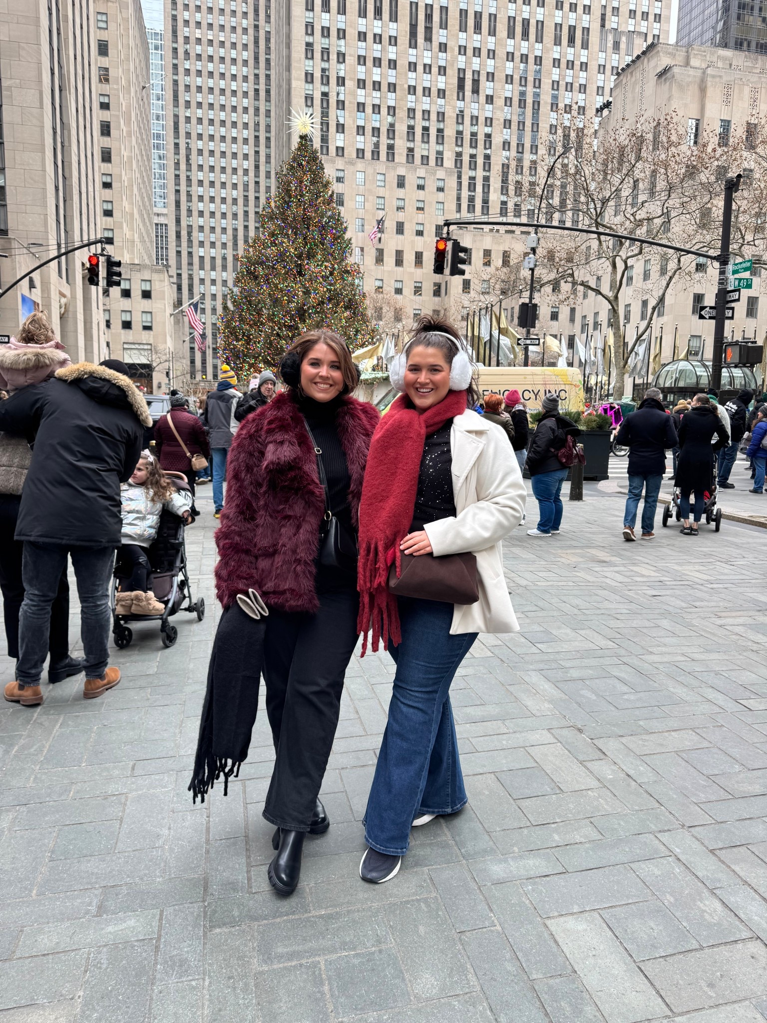 Exploring NYC holiday outfit inspo 🎄 A must see was the Rockefeller Christmas tree! Our midsize + plus size layered outfits to keep us warm while still cute for the holiday season ✨ 

#LTKootd #LTKdayinmylife #LTKHoliday