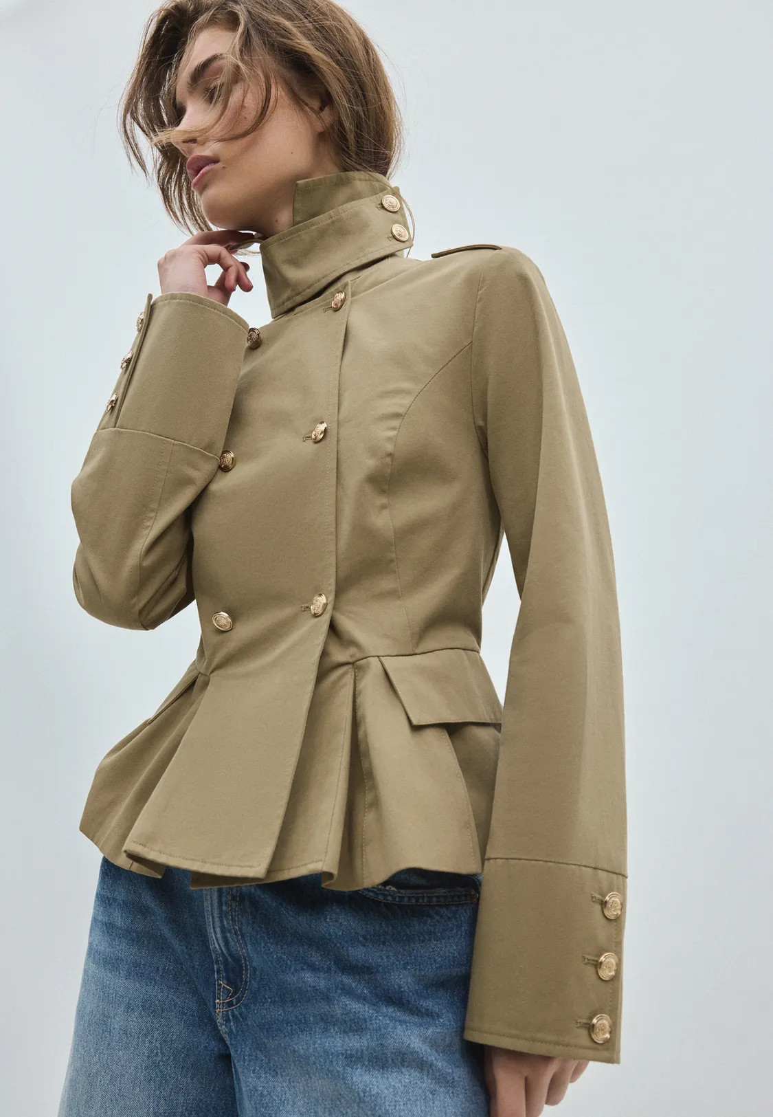 Fitted button-up blazer - Women's fashion | Stradivarius United Kingdom | Stradivarius (UK)