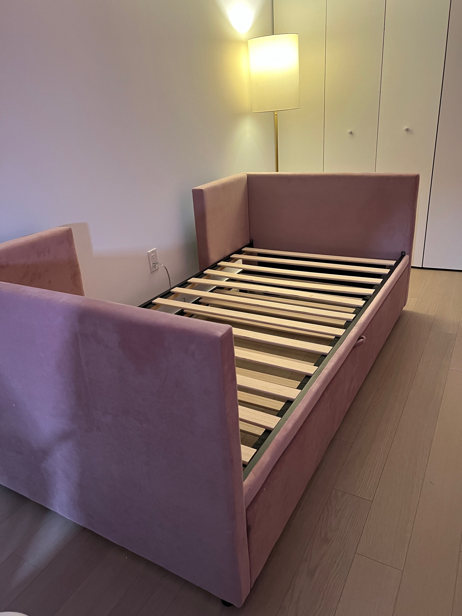 Office daybed that opens up to a queen sized guest bed. 

#LTKHome
