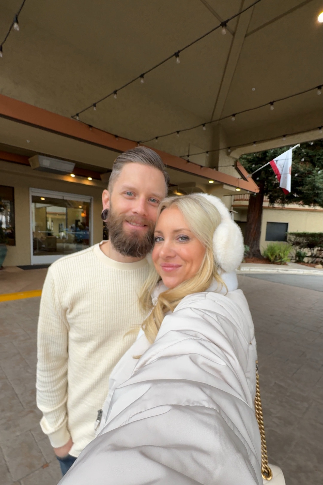 Cozy casual winter outfit inspo 🖤

#LTKStyleTip #LTKFindsUnder50 #LTKFindsUnder100