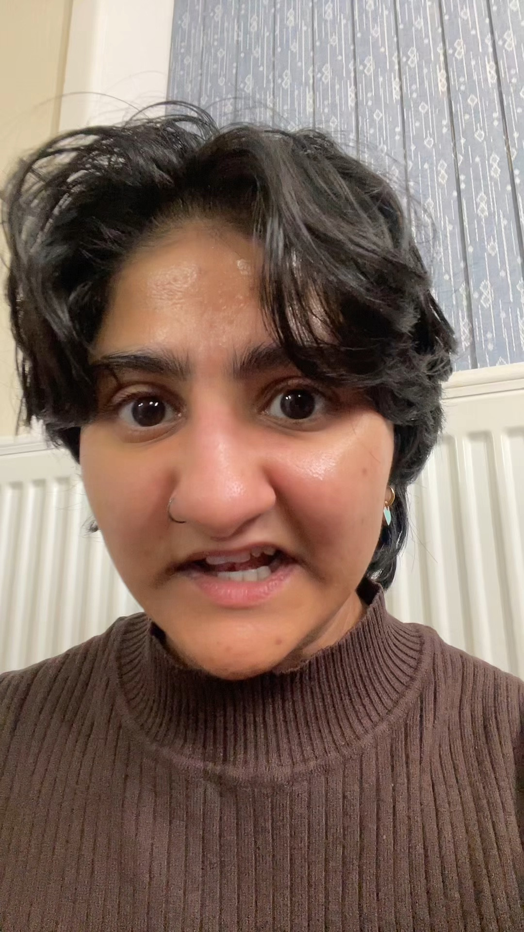 Absolutely love this makeup brush cleaner, it saves me a LOT of time #makeupbrushcleaner 

#LTKU #LTKVideo