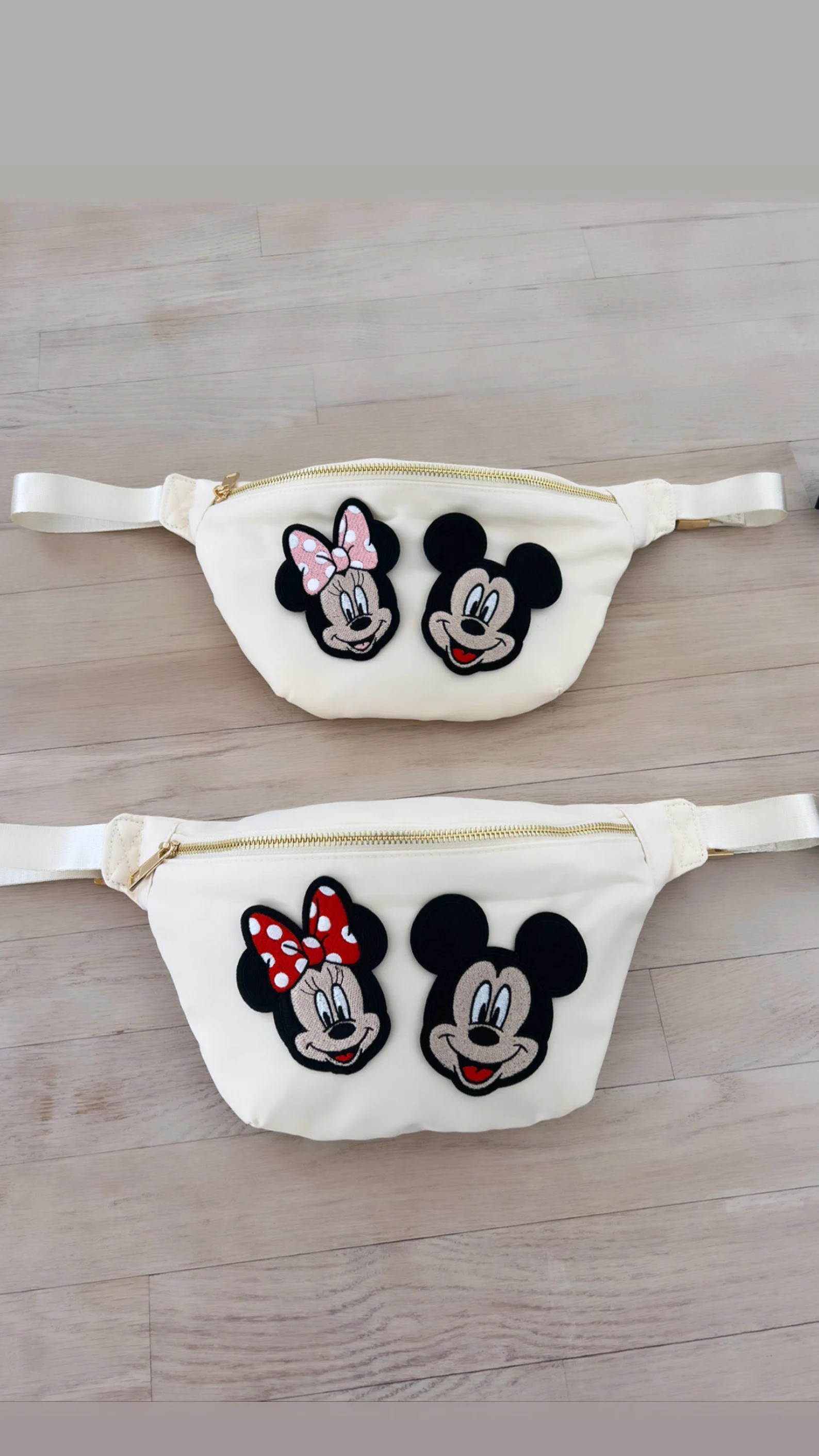 READY TO SHIP nylon jumbo Christmas Fanny pack- Mickey and Minnie nylon jumbo Fanny pack- nylon F... | Etsy (Global)