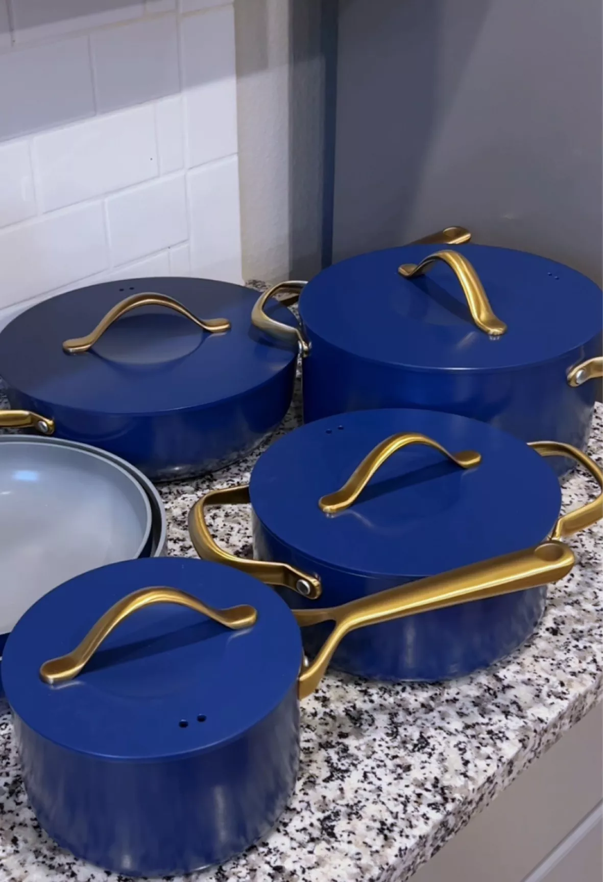 Member's Mark 11-Piece Modern Ceramic Cookware Set (Assorted Colors) -  Sam's Club