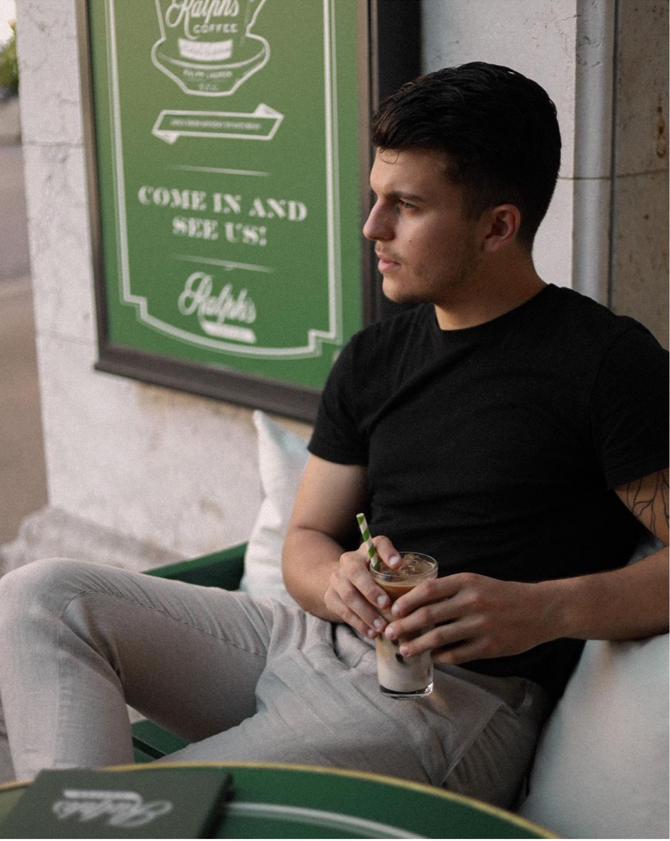 Coffee ☕️ w/ Ralph and me

#LTKeurope #LTKmens