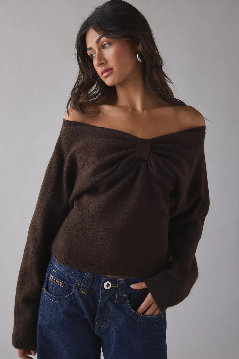 Motel Sikuna Bow Off-The-Shoulder Sweater | Urban Outfitters (US and RoW)