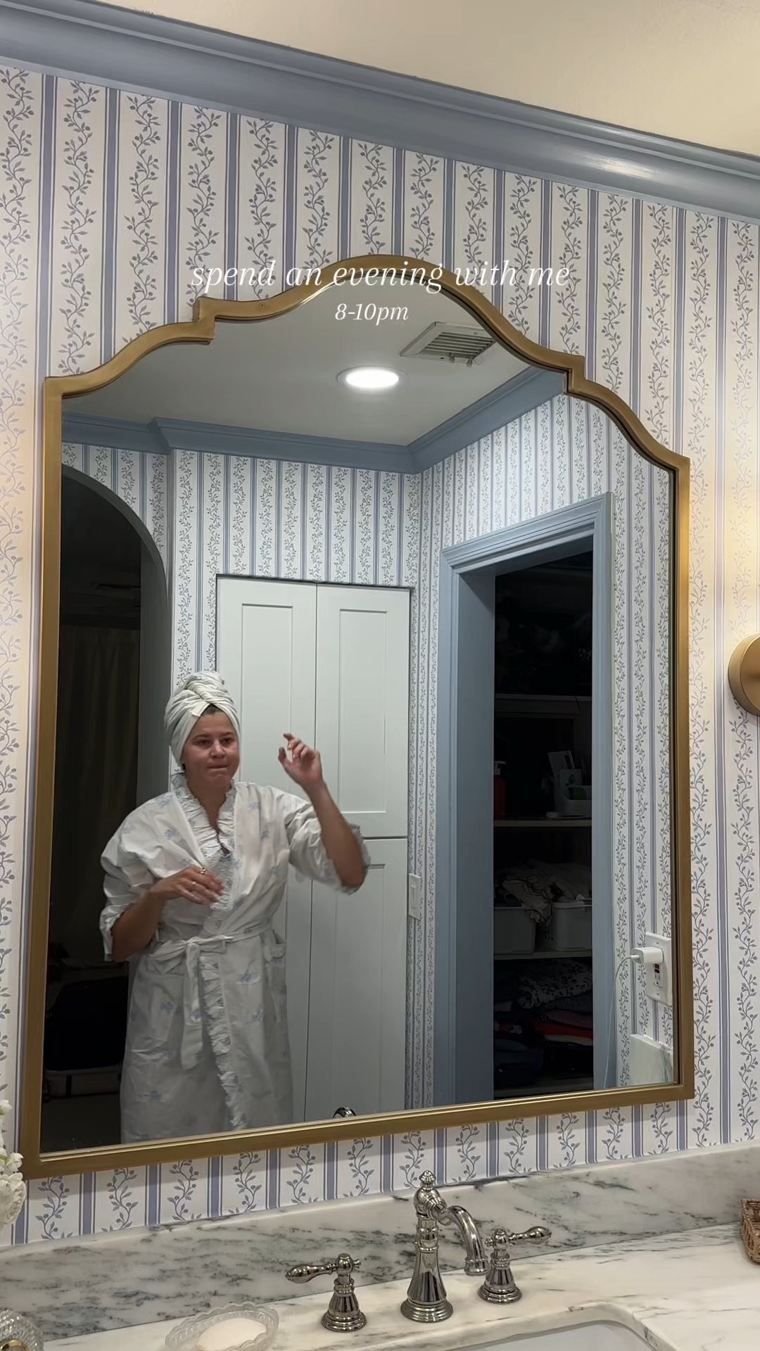 One thing I never skip in my nighttime routine is taking a few minutes to get organized for the next day with my @daydesigner planner! Their planners make it simple to stay on top of my schedule and to-do list. And, I'm excited to share they gave me a discount code! Use brimley15 for a discount on your planner!

#daydesigner #ltk #daydesignerpartner 