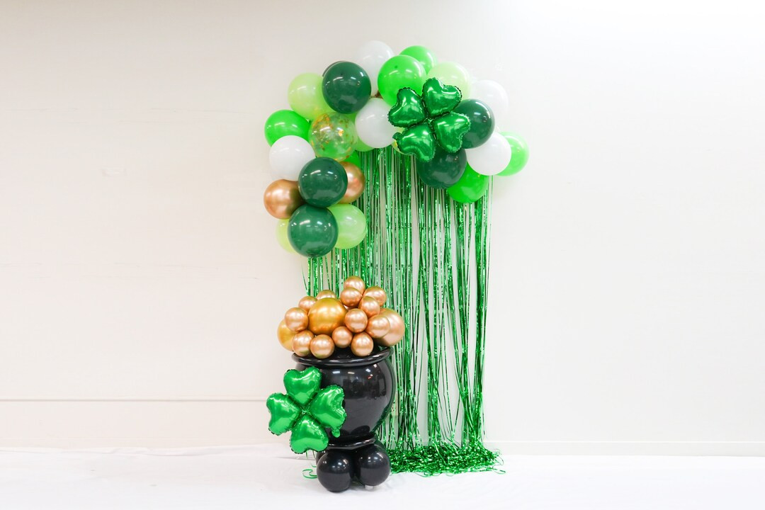 St Patricks Day Balloon Garland Kit | St Patricks Day Birthday Party Decor | St Patricks Day Baby... | Etsy (US)