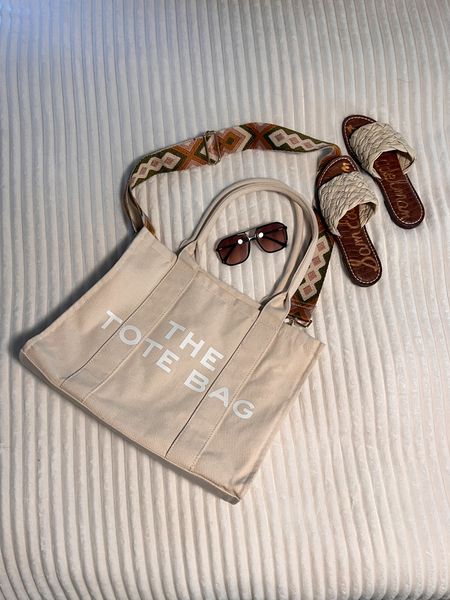 Vacation must haves! 
Neutral The Tote Bag
Neutral Sam edelman sandals
Amazon sunglasses

#amazonfashion #amazonfinds #founditonamazon