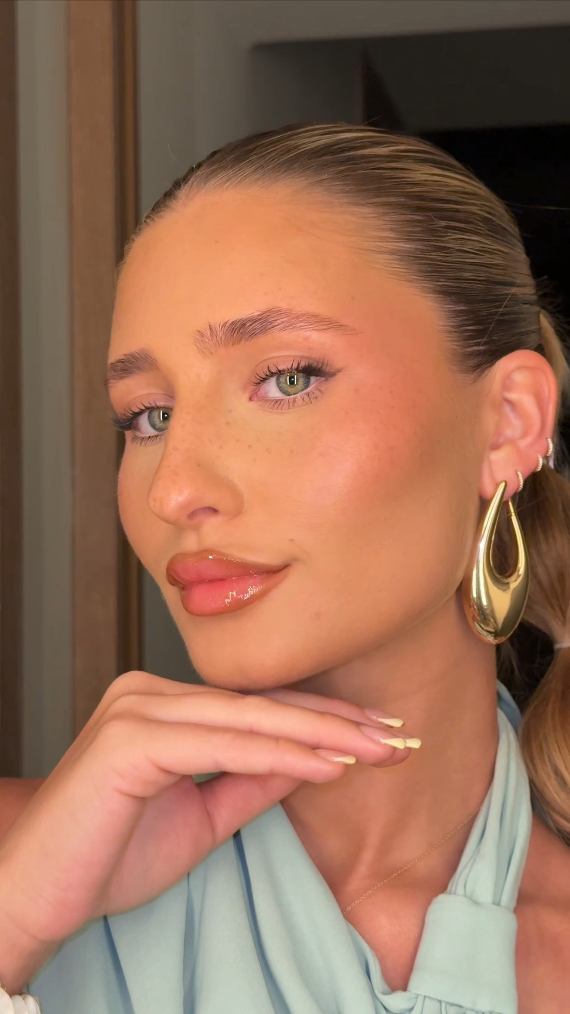 Neutral holiday lip combo 👄

#LTKSummerEdit #LTKBeauty