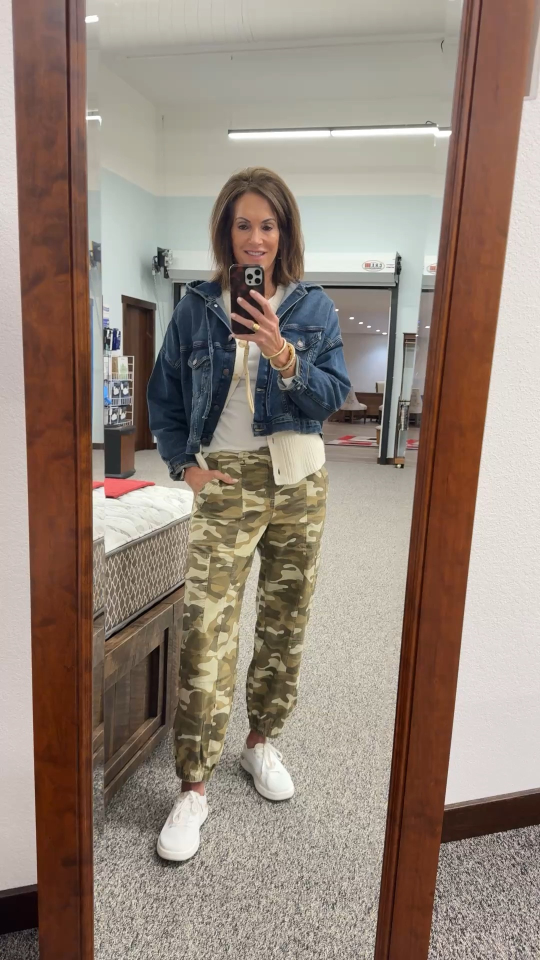 OOTD

Camo joggers - size 28
Tee - large 
Cardigan - medium 
Hooded denim jacket - medium (try code : SS26 to get $55 off) 
(Linked similar affordable styles in the jacket) 


Spring style 
Shopping style 

#LTKTall #LTKMidsize