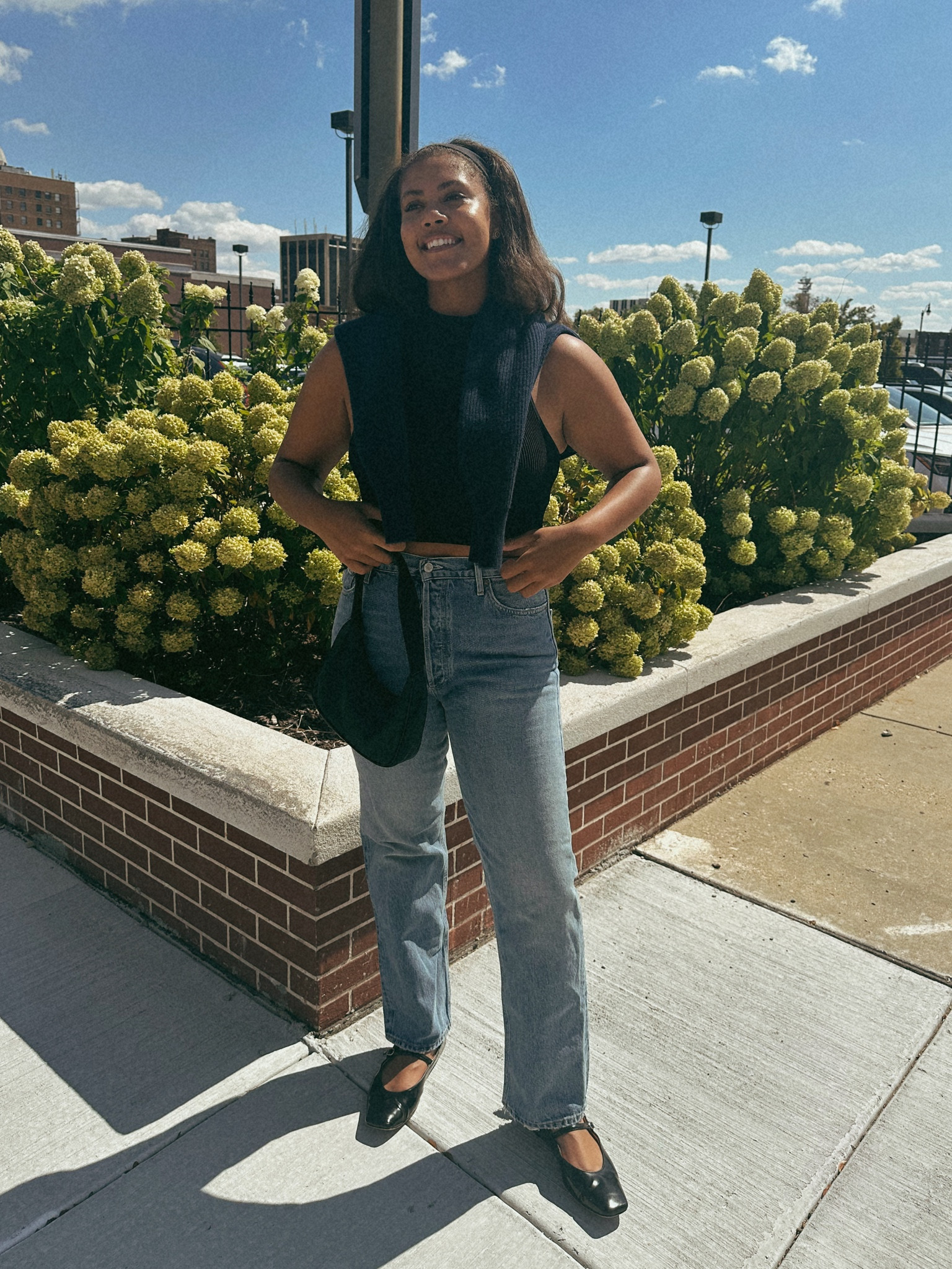 Casual Chic outfit for the transition into fall. Agolde Jeans and Black Ballet Flats. Jcrew Cashmere Sweater #fallfashion #denim #cashmeresweaters #agoldejeans #outfitinspo 

#LTKstyletip
