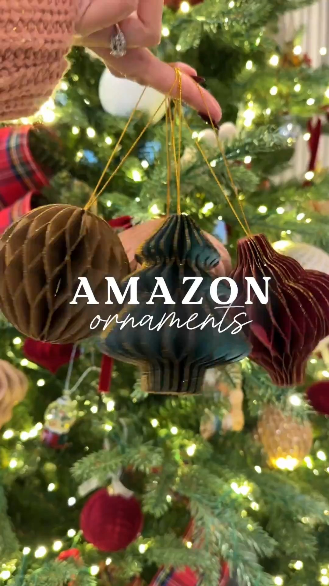 These ornaments look expensive but they’re from Amazon! High risk of selling out! 

Christmas tree ornaments 
Christmas decor 
Holiday decor 
Amazon finds 

#LTKHoliday #LTKHome #LTKSeasonal