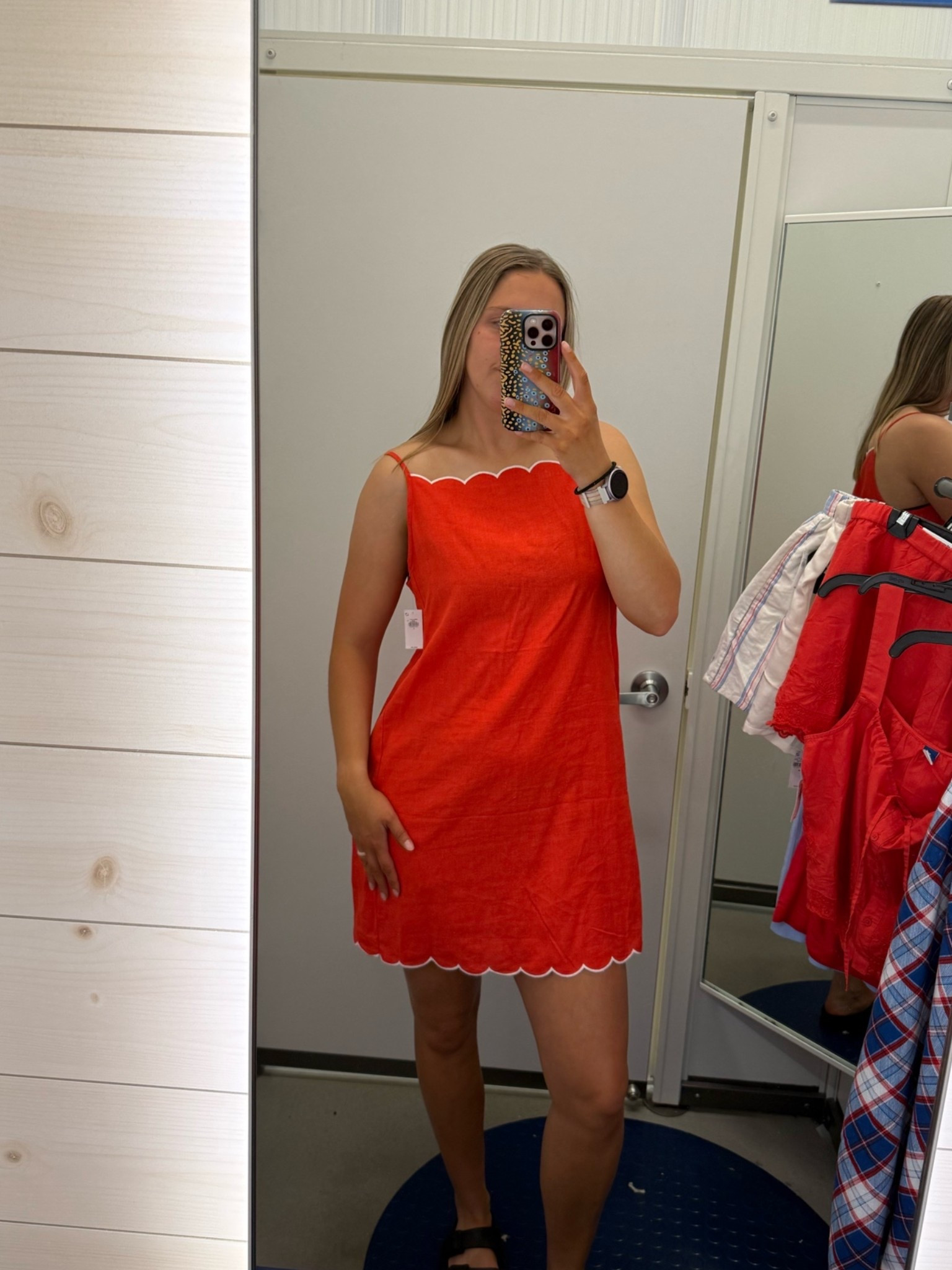 Cute little red dress!