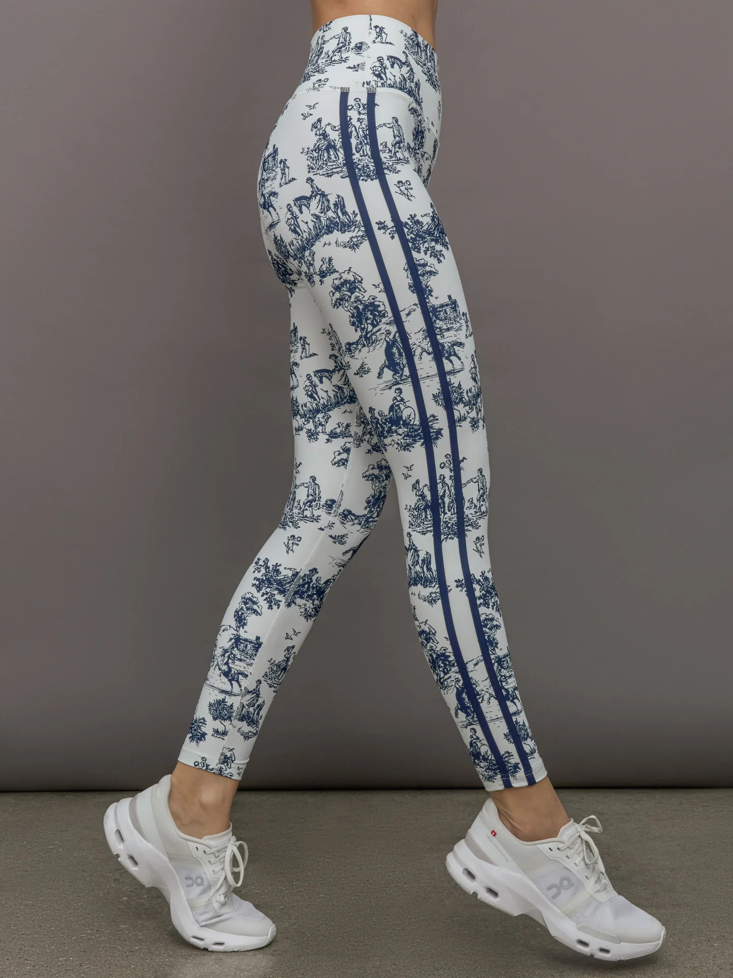 Toile High Rise Legging - Navy Toile | Carbon38