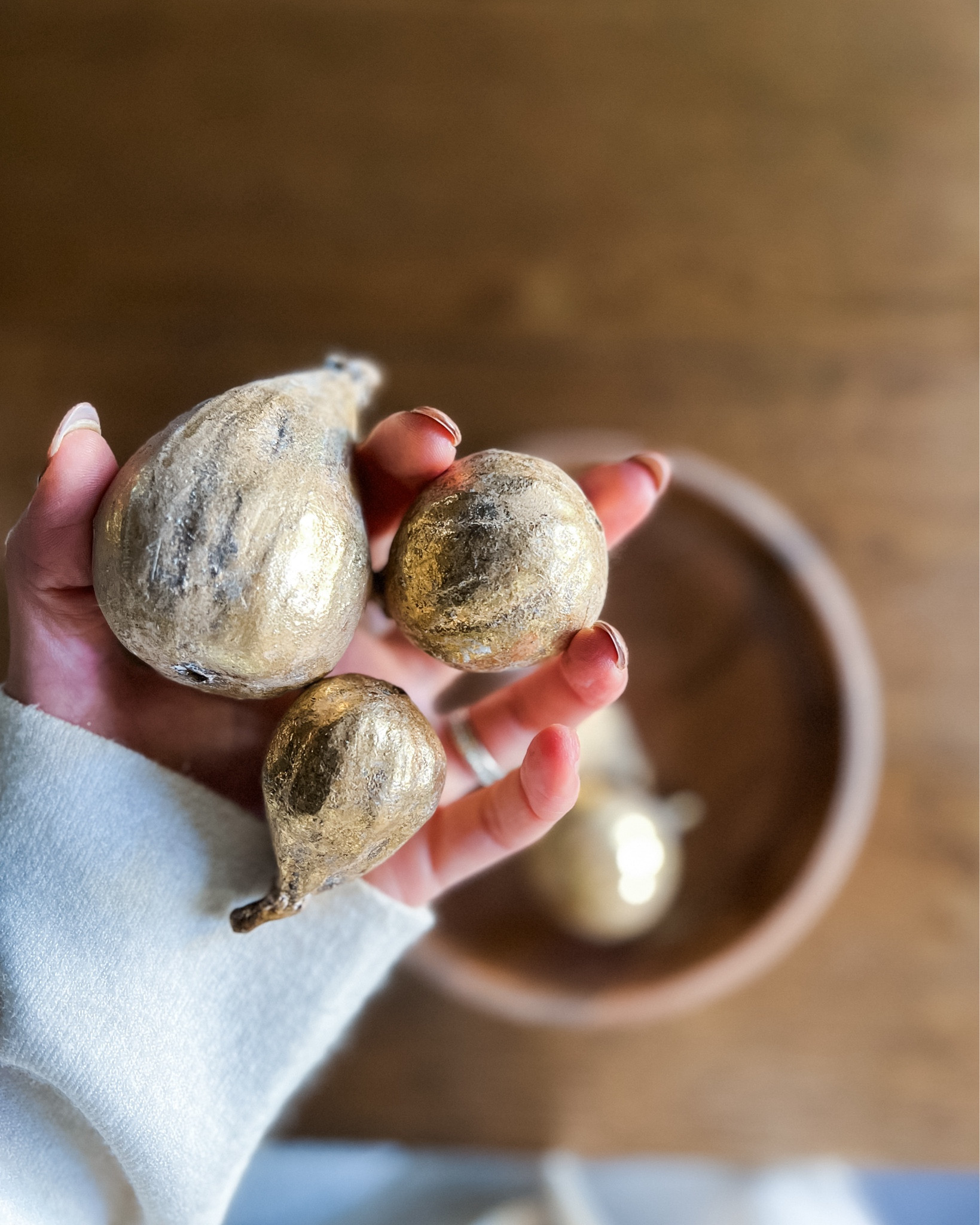 New fall fines from Amazon for your home decor. I love this gold resin fig set. Would work well for fall or winter!

#LTKSeasonal #LTKFindsUnder50 #LTKHome