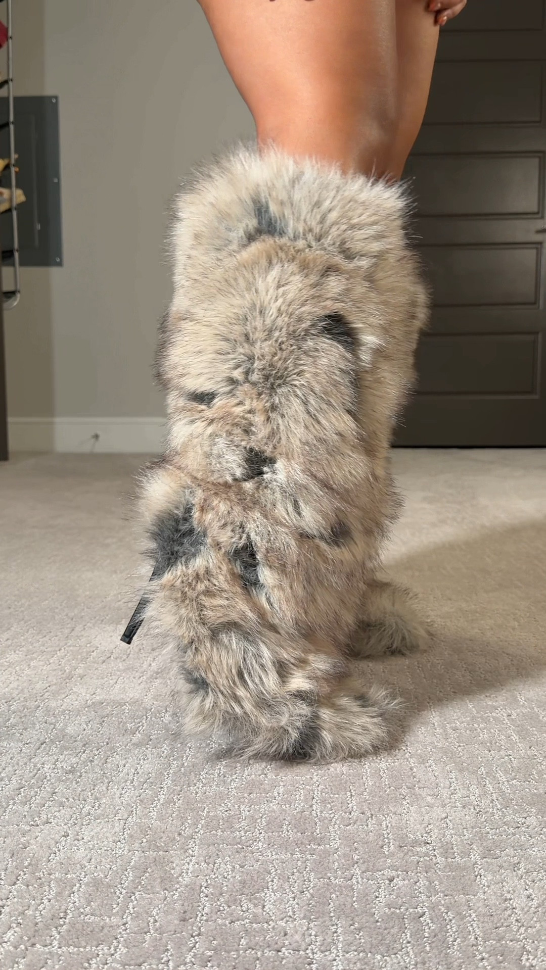 Boots that scream, she’s a diva! 

#LTKSeasonal #LTKShoeCrush