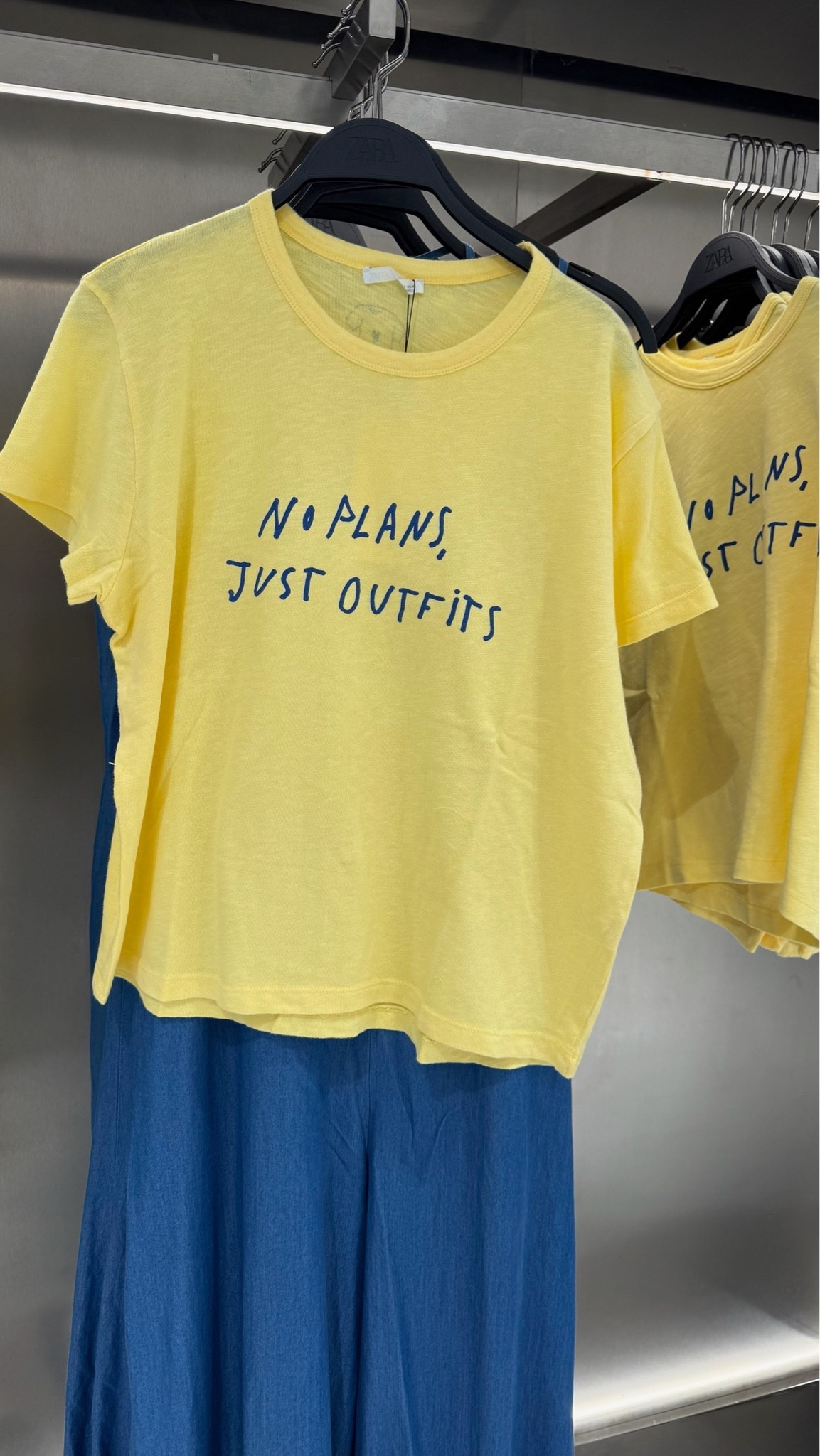 Fun and relatable graphic tee find!

#LTKootd #LTKMidsize