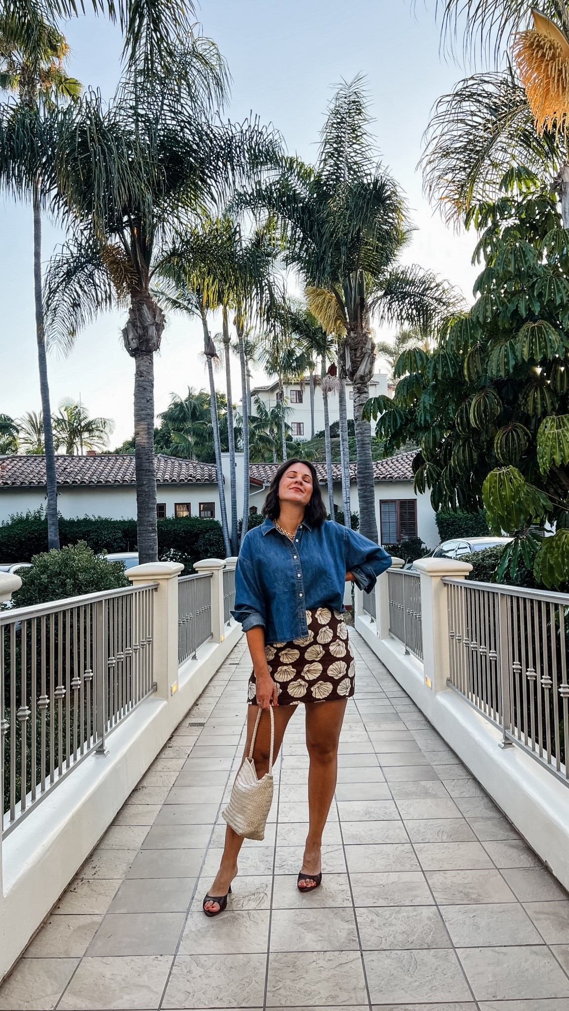 Cropped chambray shirt and mini skirt. Skirt is old linking similar. Summer outfit ideas 