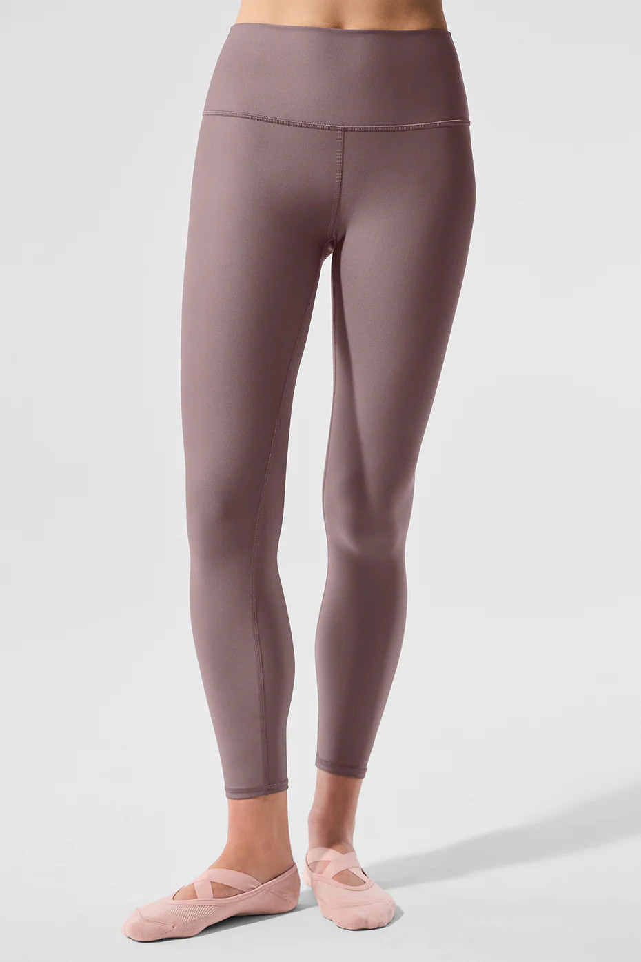 Alo YogaÂ® | 7/8 High-Waist Airlift Legging in Mushroom Brown, Size: Medium | Alo Yoga (US)