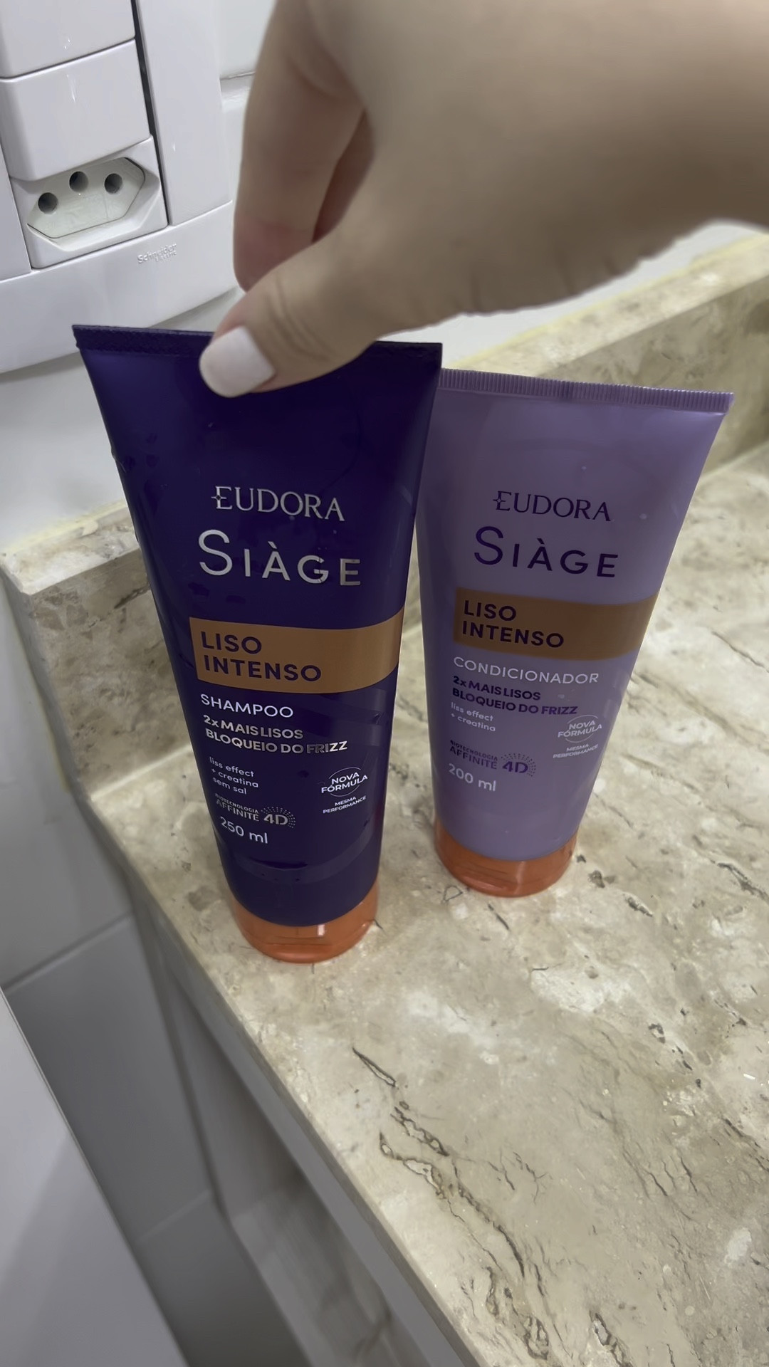 a melhor linha da Eudora para cabelos lisos! é a minha favorita, deixa o cabelo cheiroso e soltinho 💜

#LTKbeauty #LTKbrasil #LTKVideo